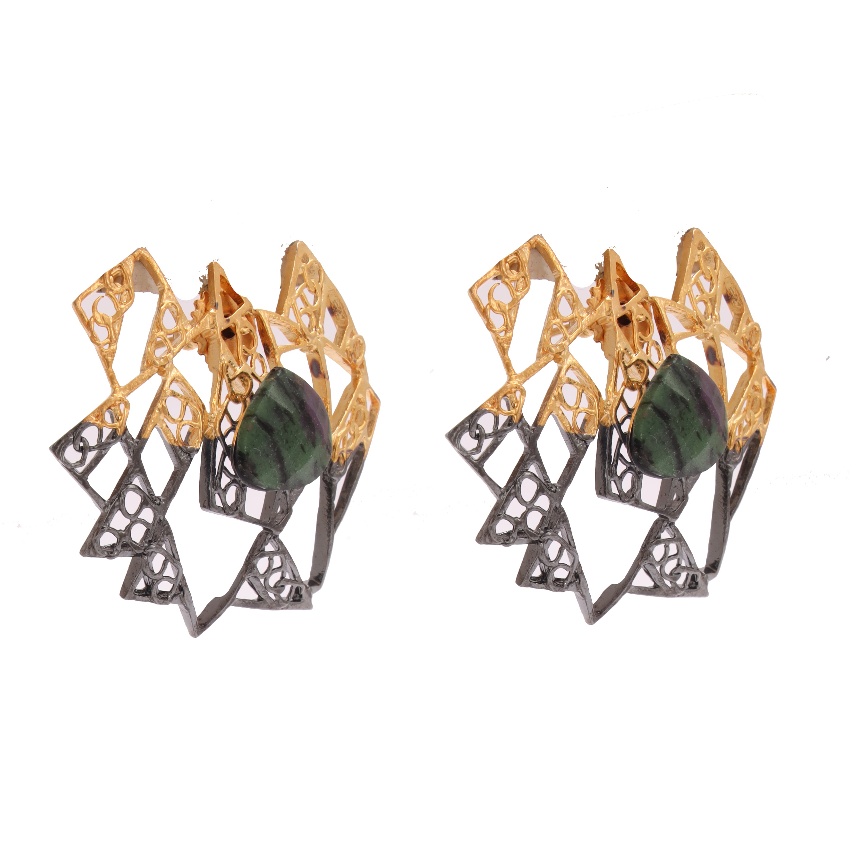 Titilating triangles small earrings