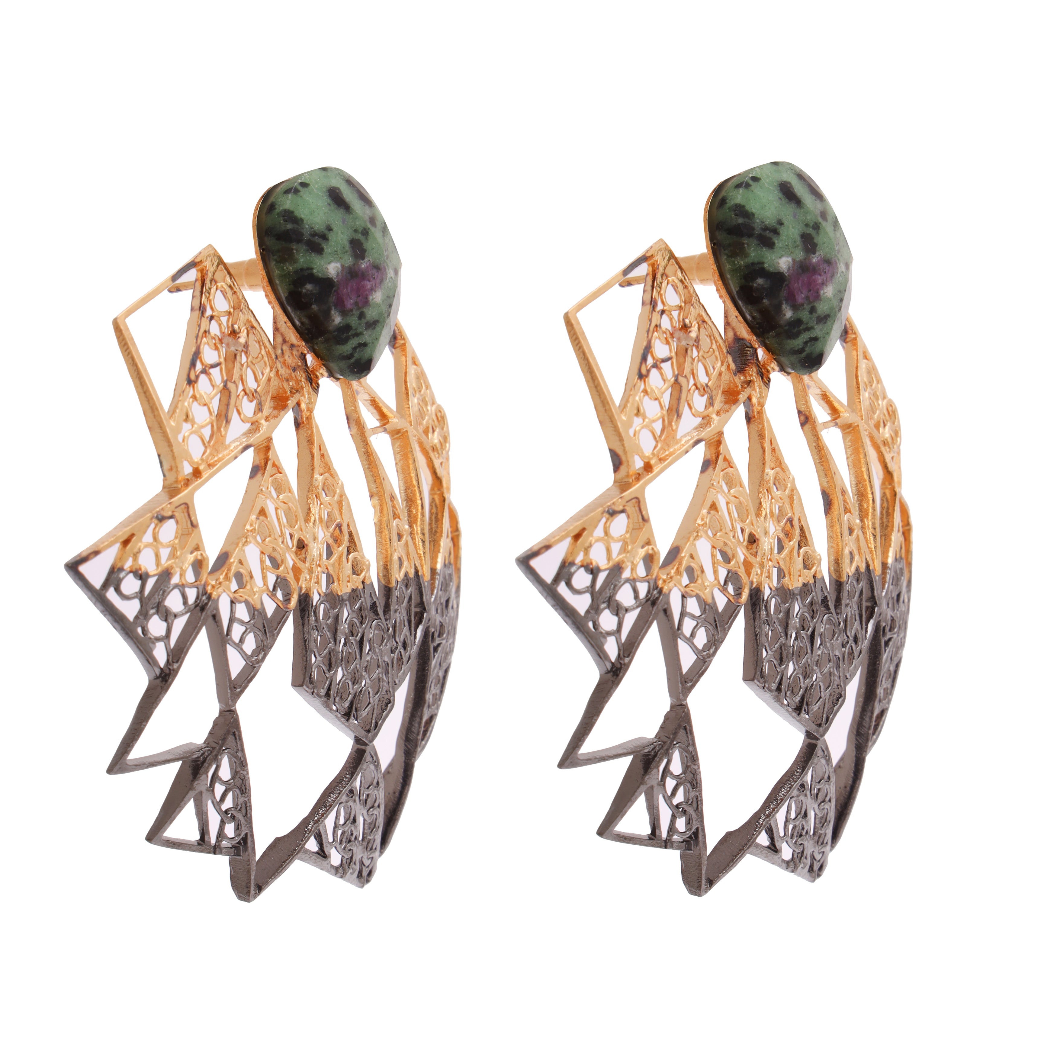 Titilating triangles earrings