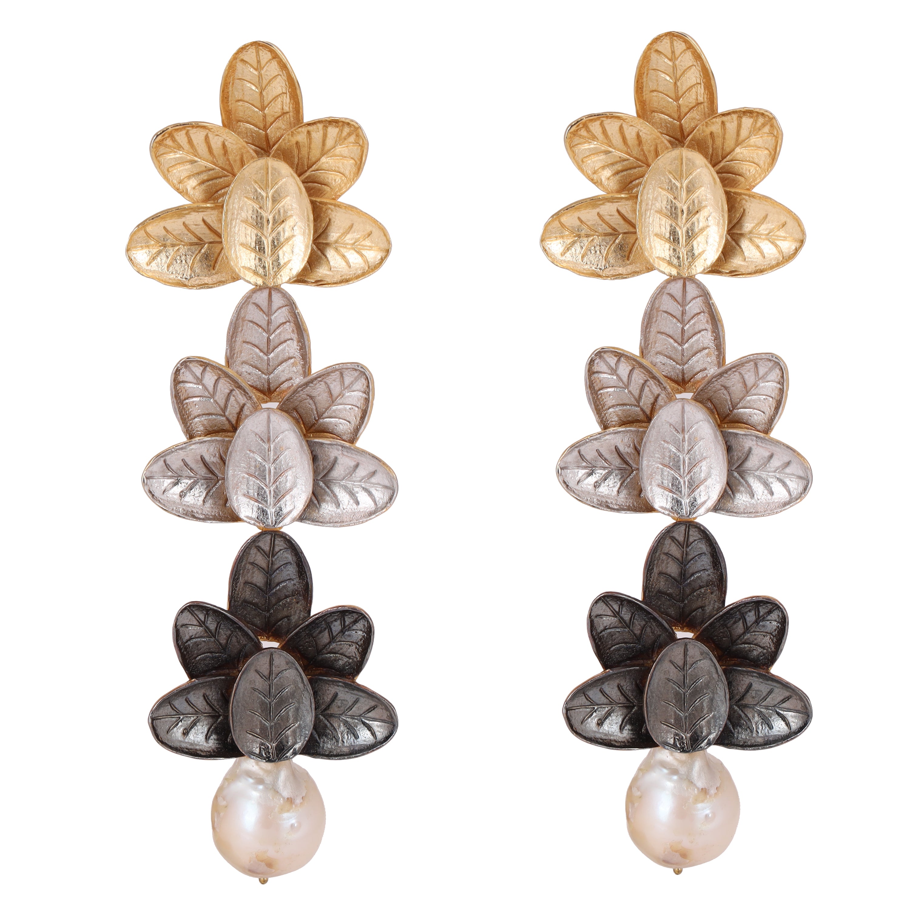 Three leaf pearl earrings