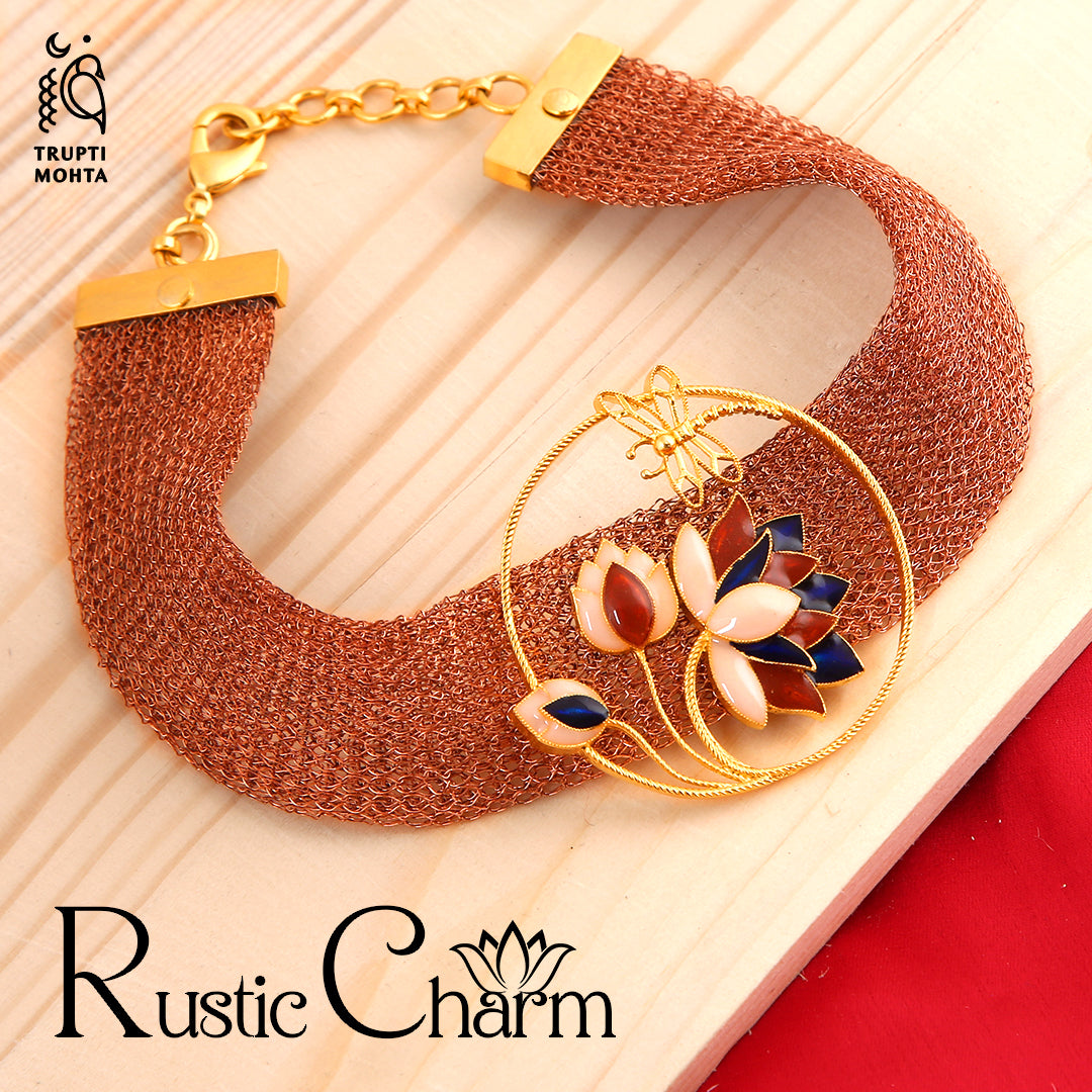 Rustic weave lotus choker
