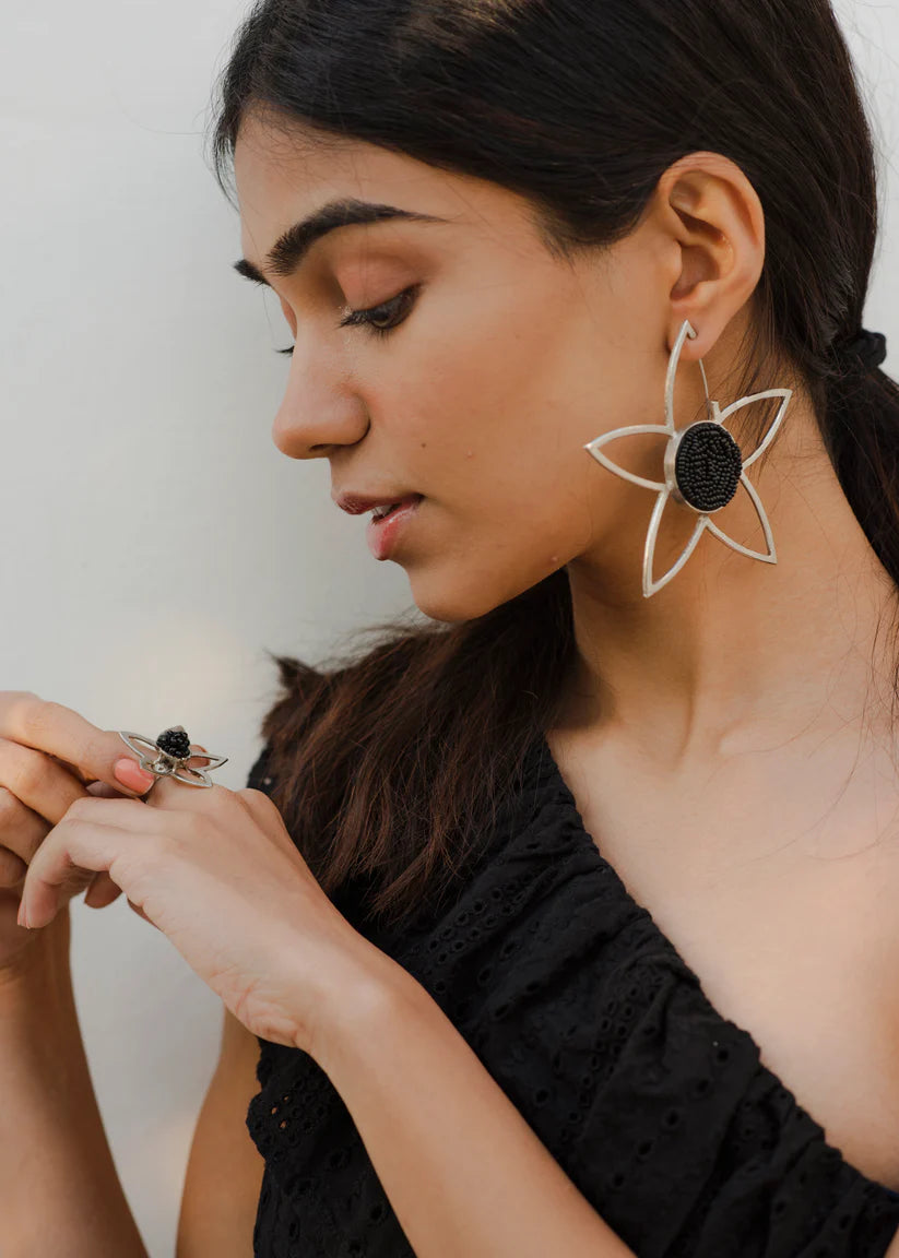 Full mogra frame hoops