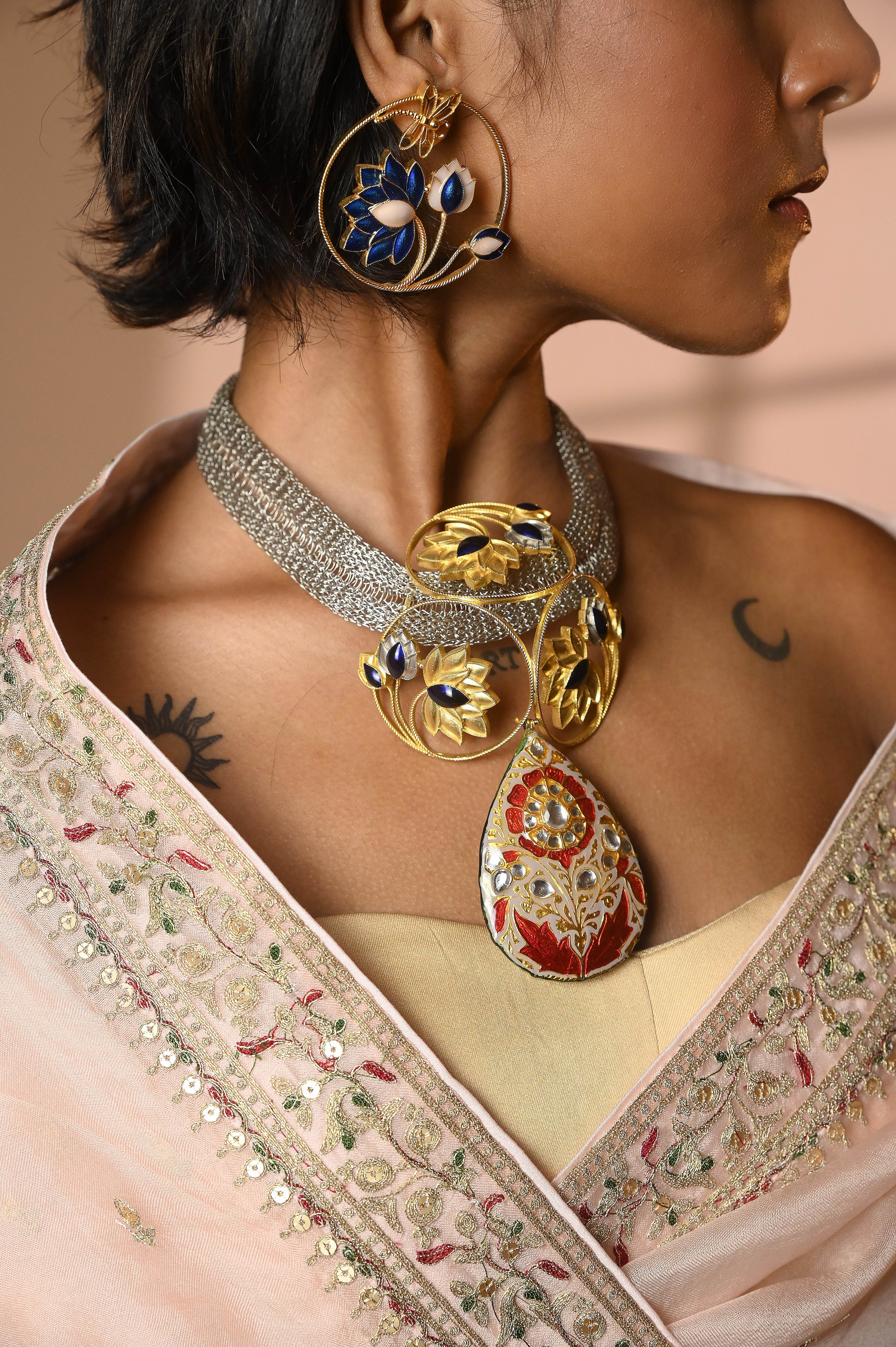 Drop dead dreamy necklace