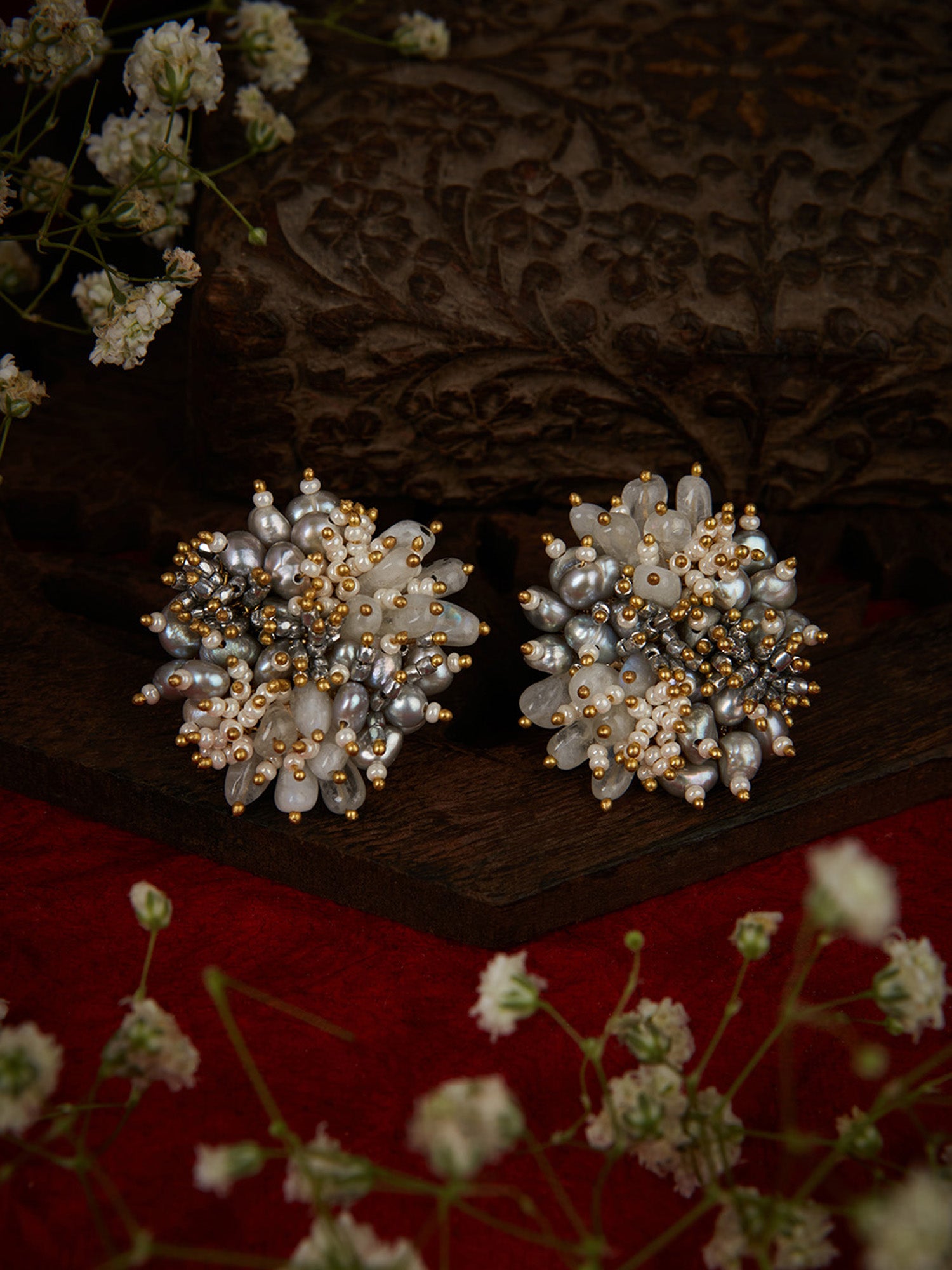 Shaded grey earrings with stones and pearls
