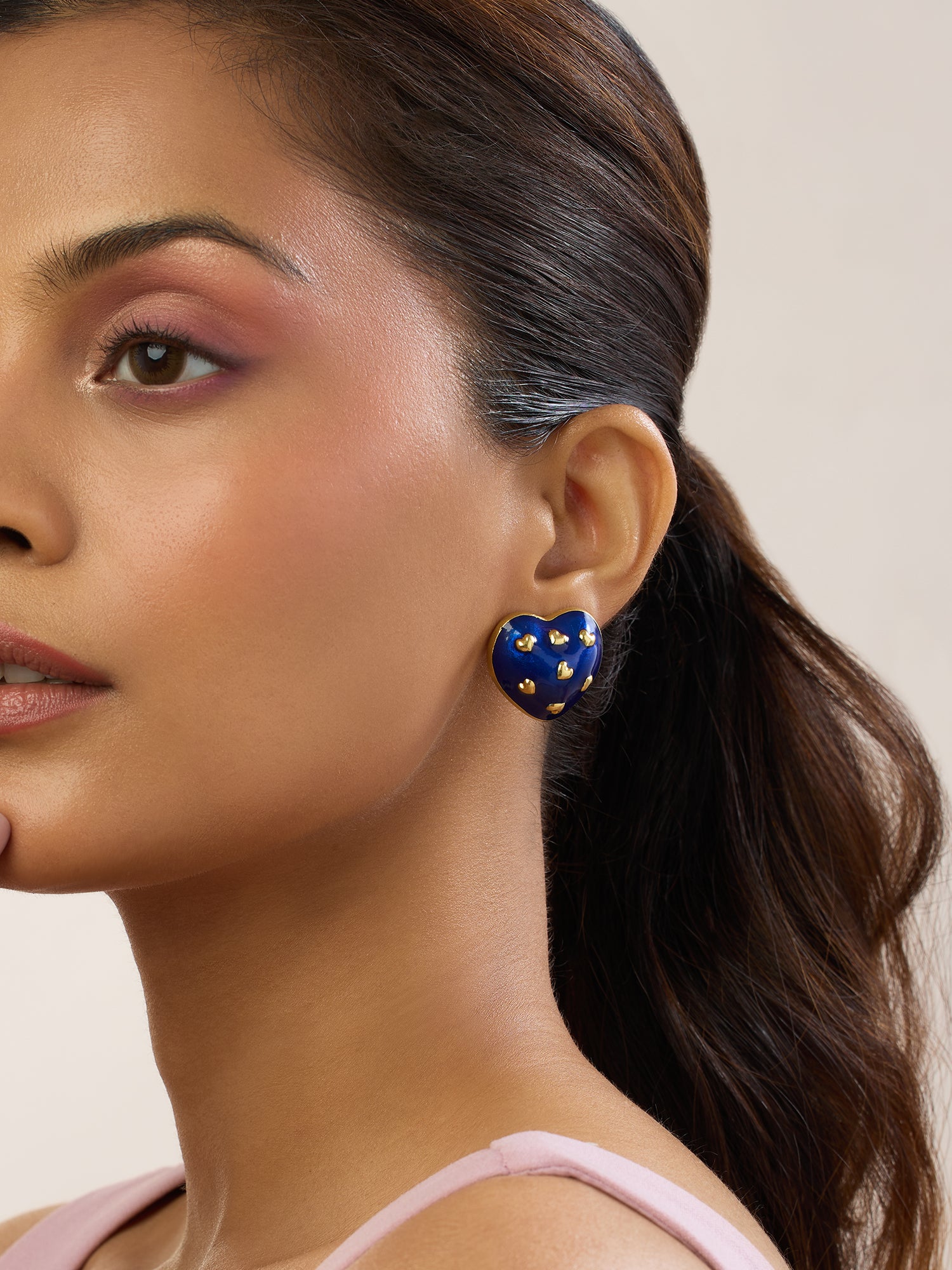 Amour Enamel Heart Studs (Blue)