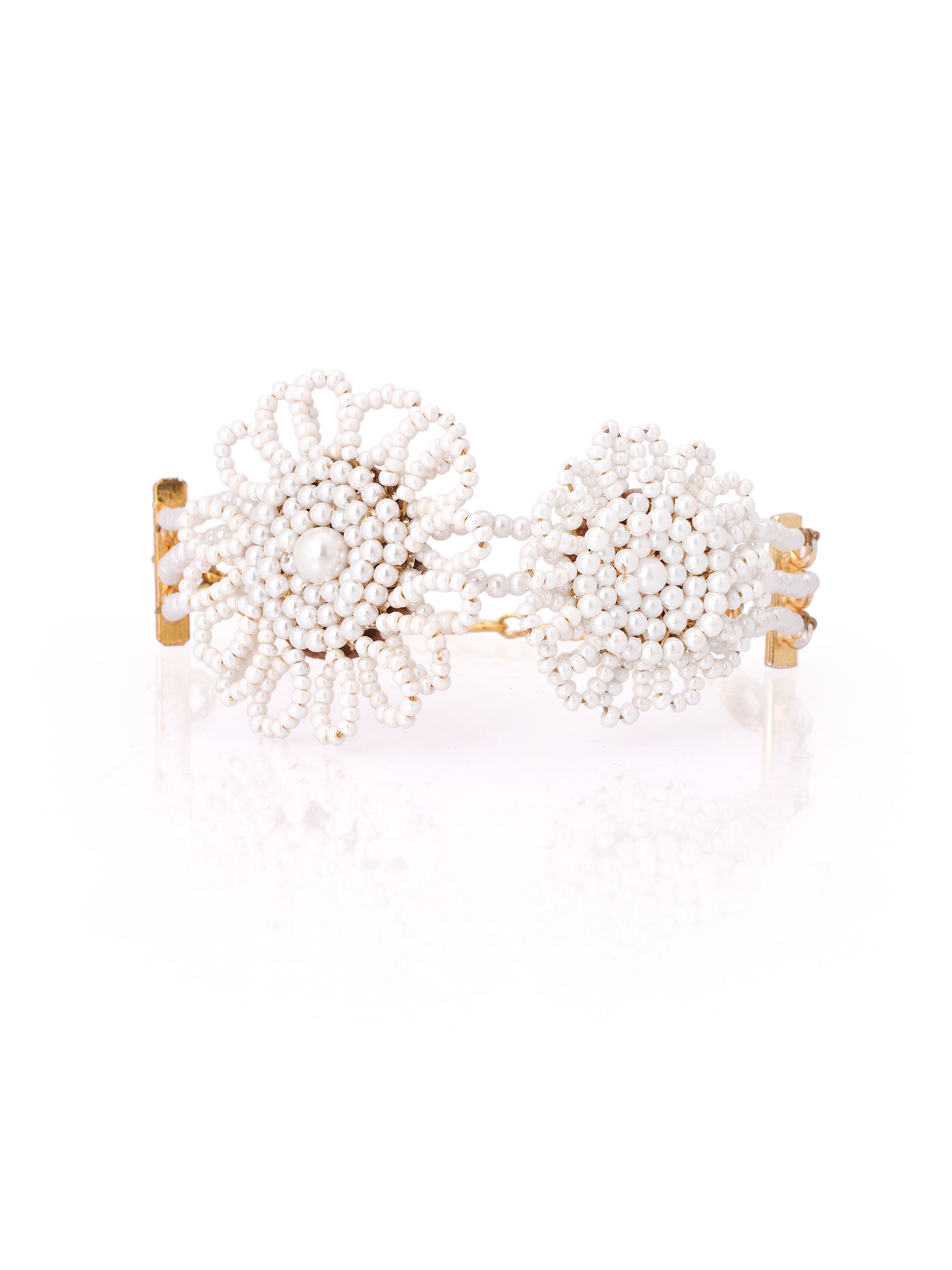 Latica bracelet white