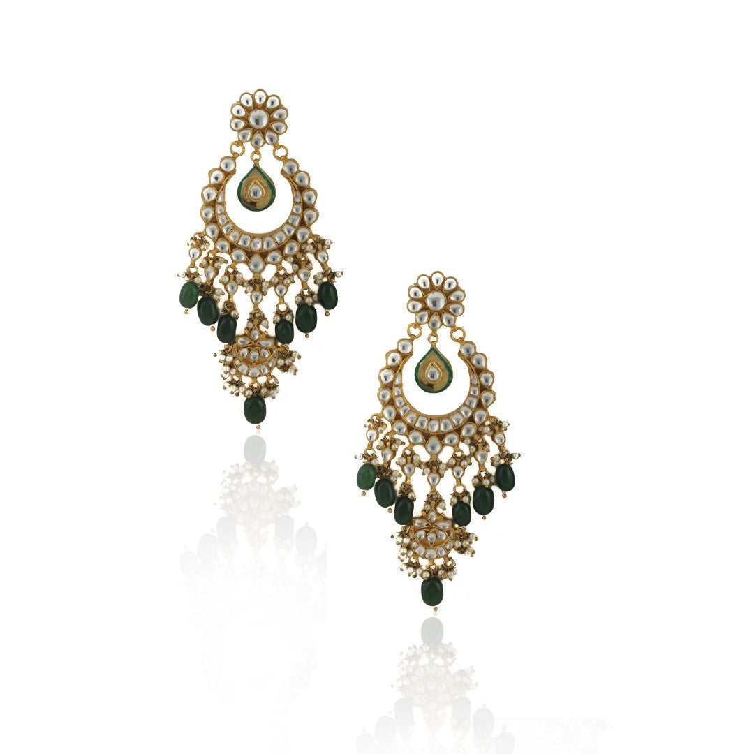 Emerald green beads gold plated choker set