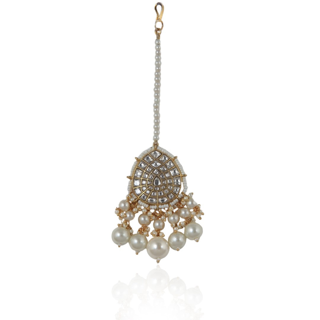 White Pearl Beaded Gold Plated Maangtikka