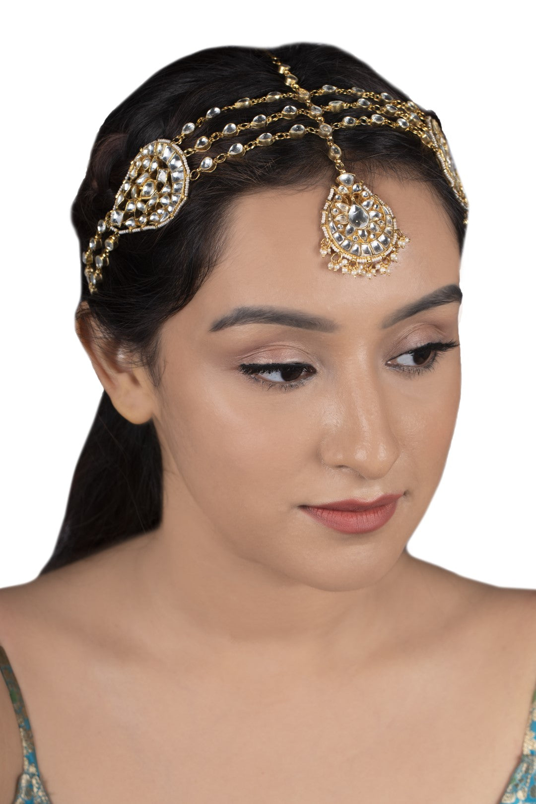 White Hangings Wedding Wear Mathapatti
