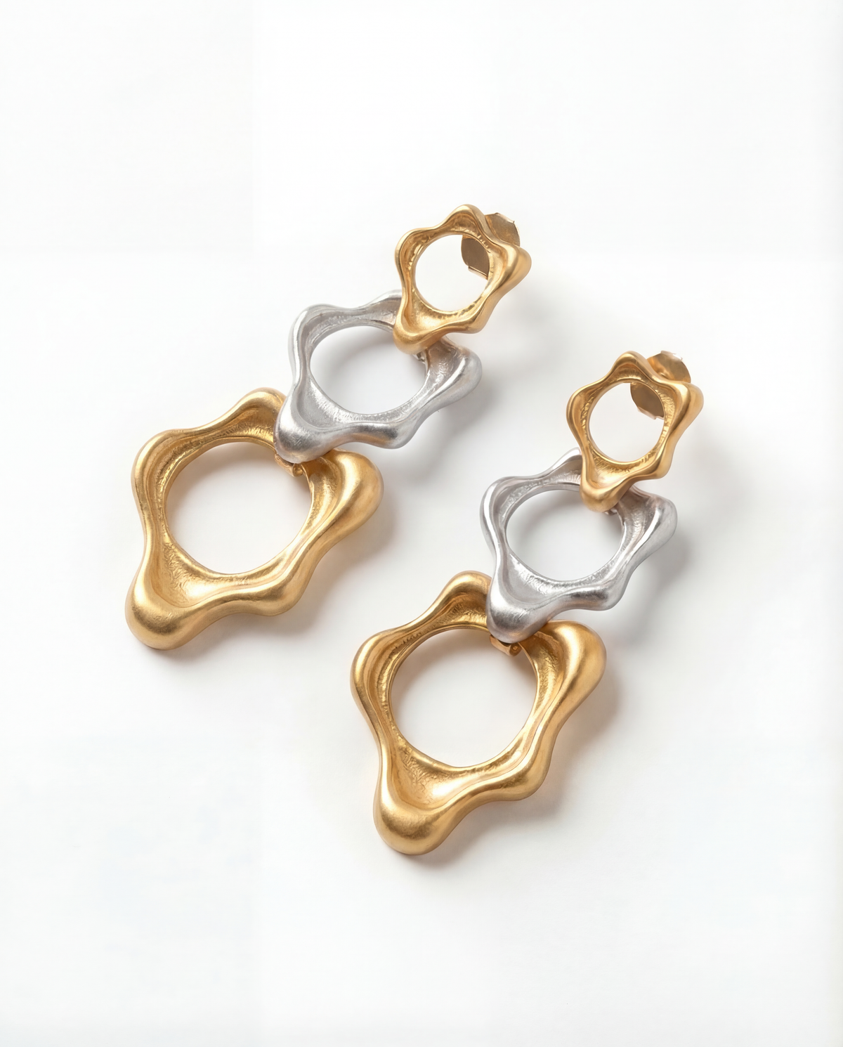 Fluid trio earring (dual tone)