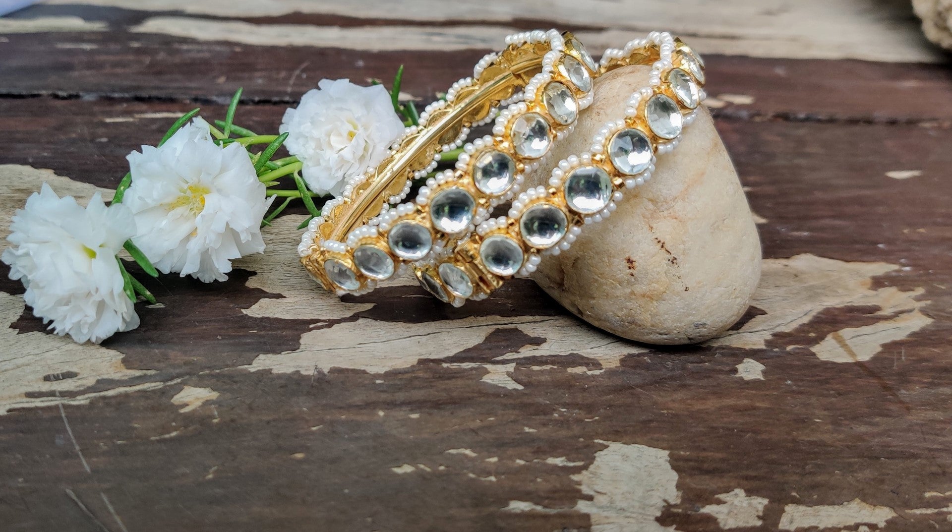 Round Shade Moti Design Bangles(Pair)