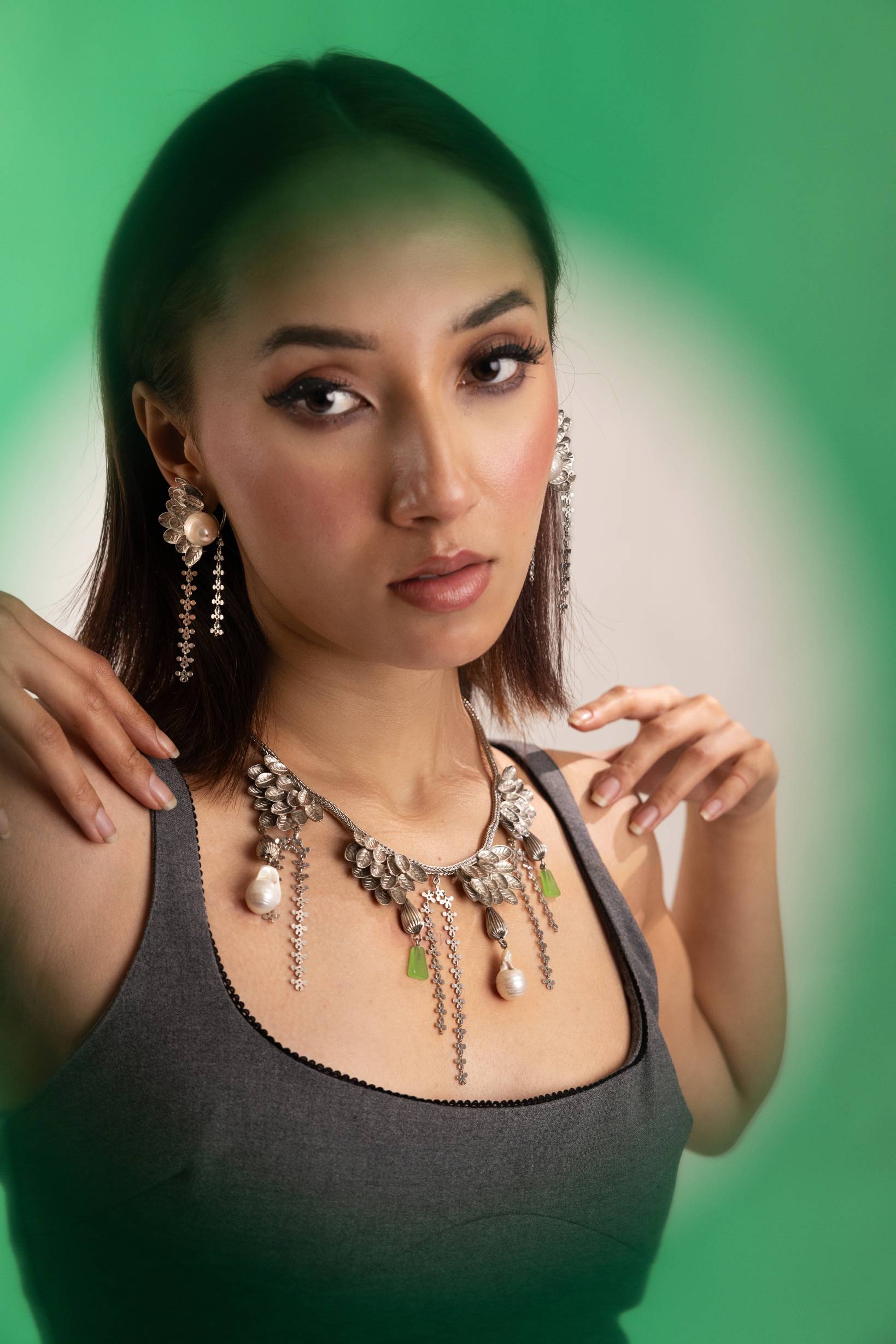 Forest flower silver neckpiece