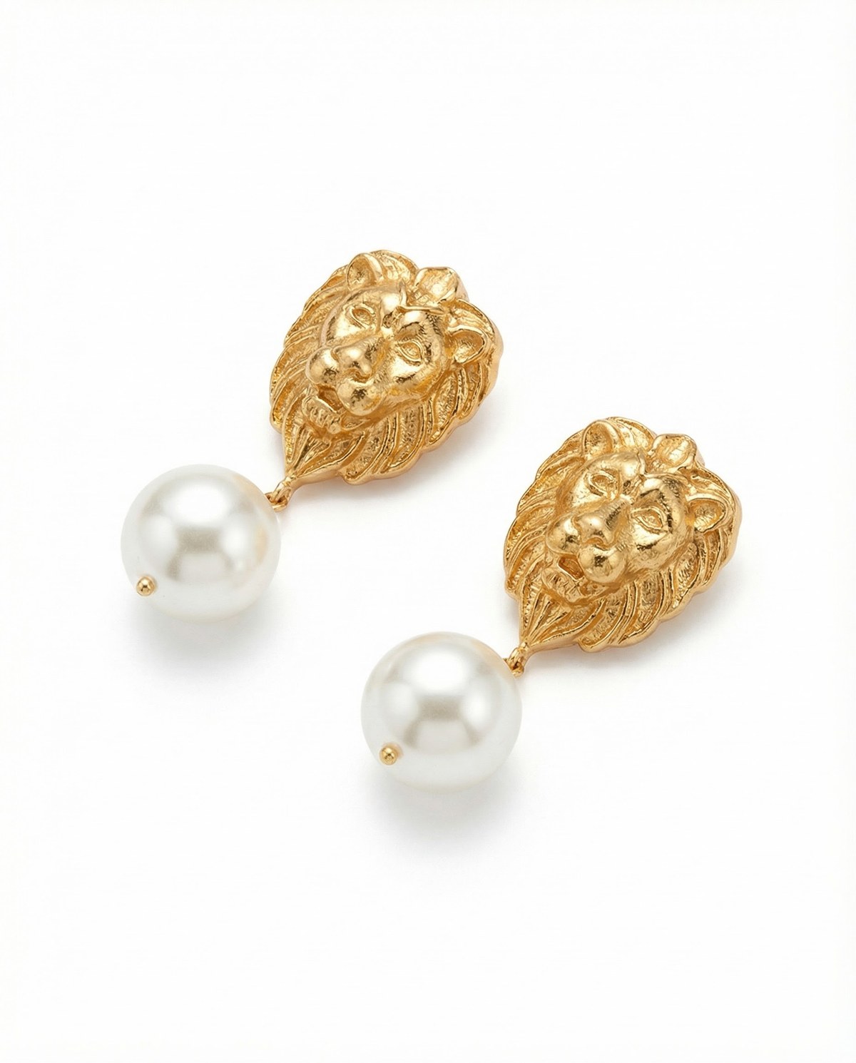 Lion studs
