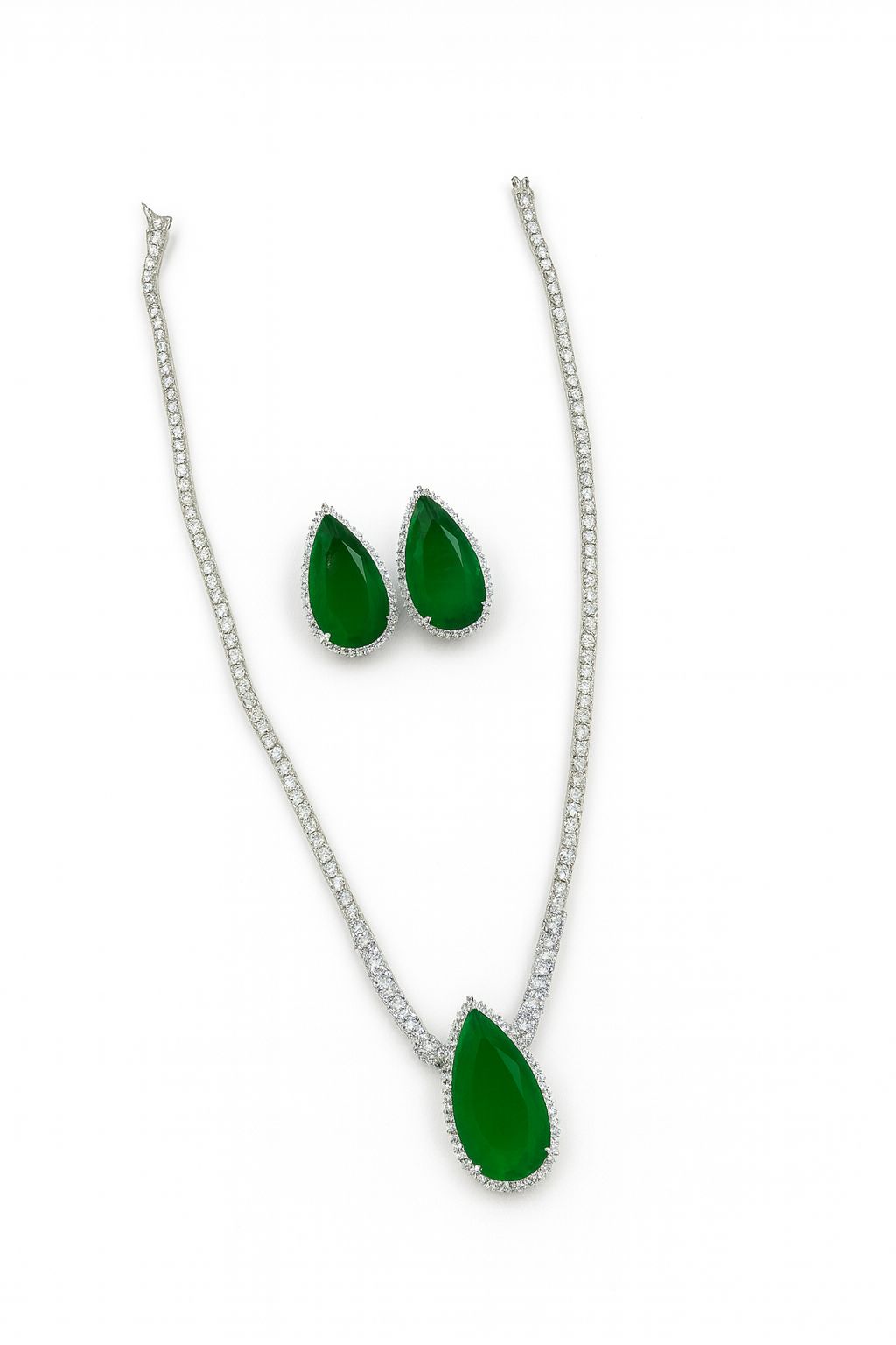 Teardrop Emerald Pendant Set
