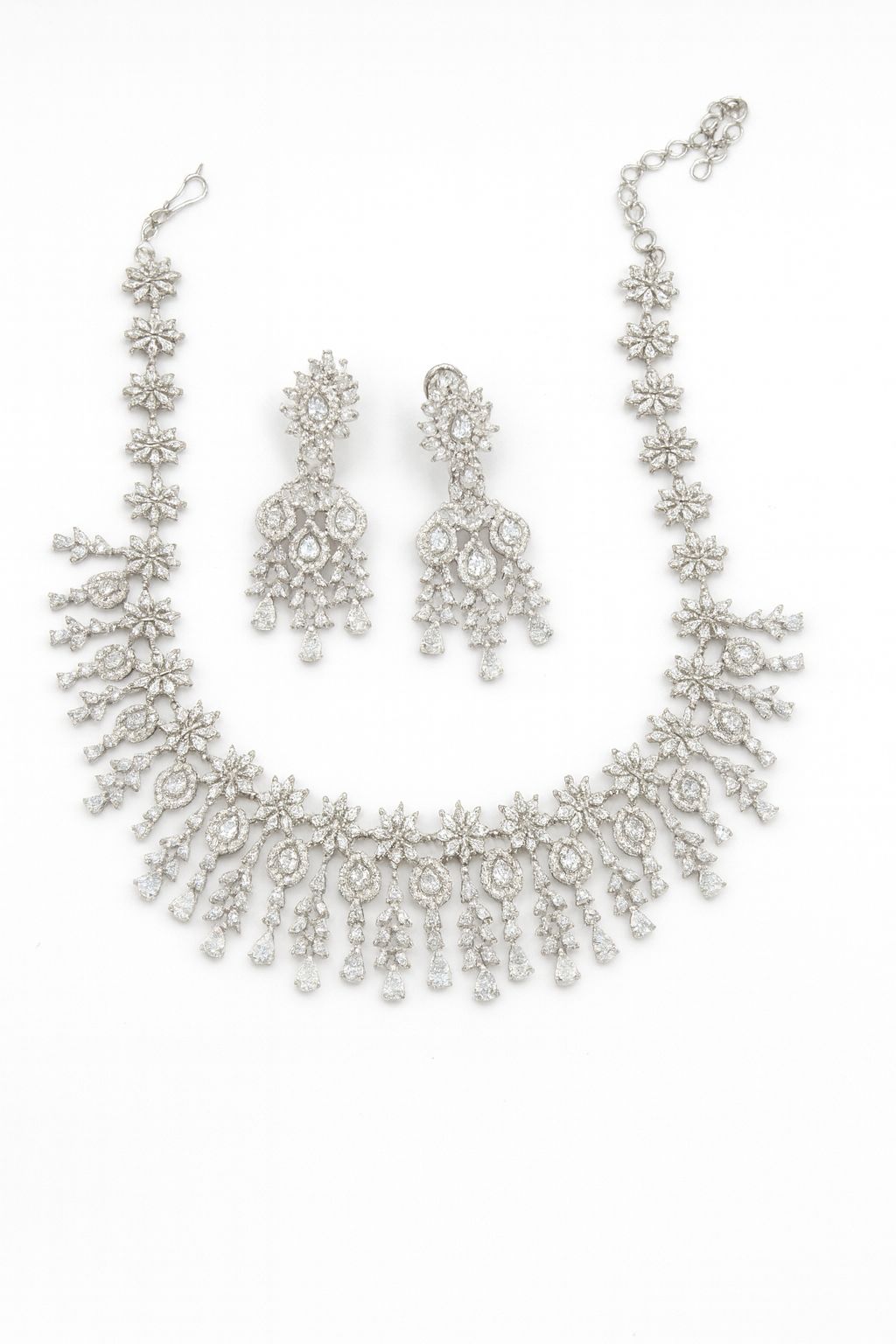 Floral Chandbali-Inspired Necklace Set