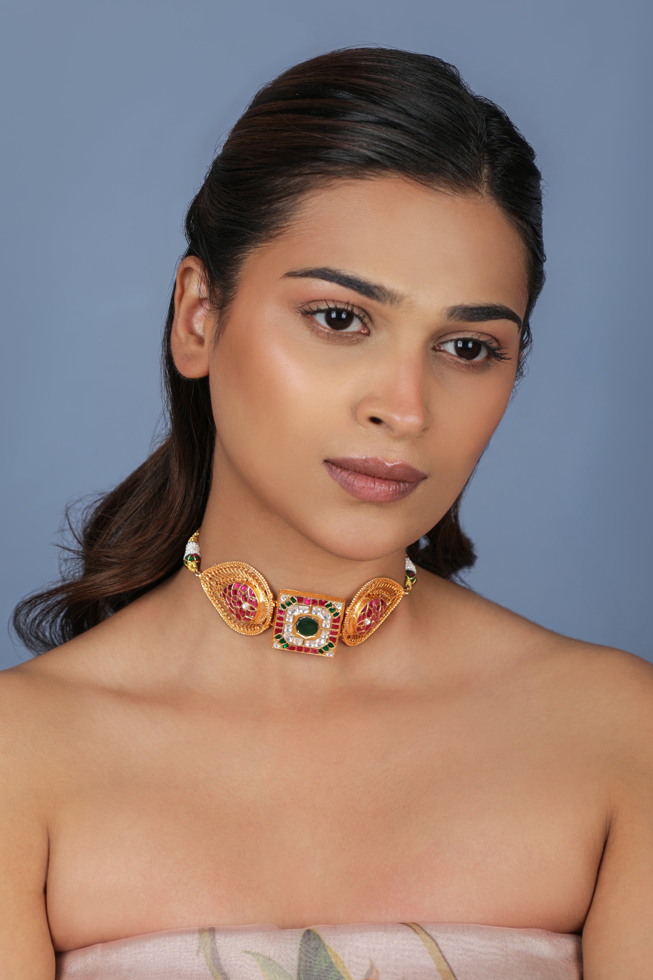 Handcrafted multicolor choker in Rajwadu style