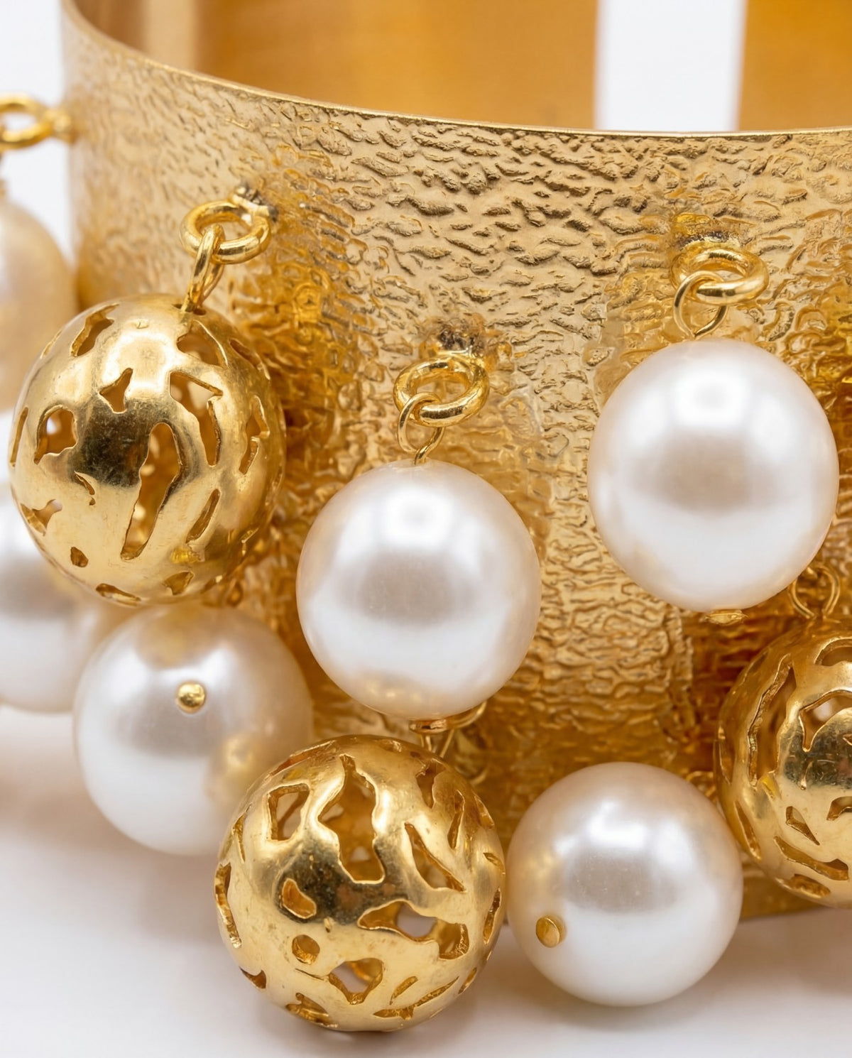 Audrey Halo Cuff
