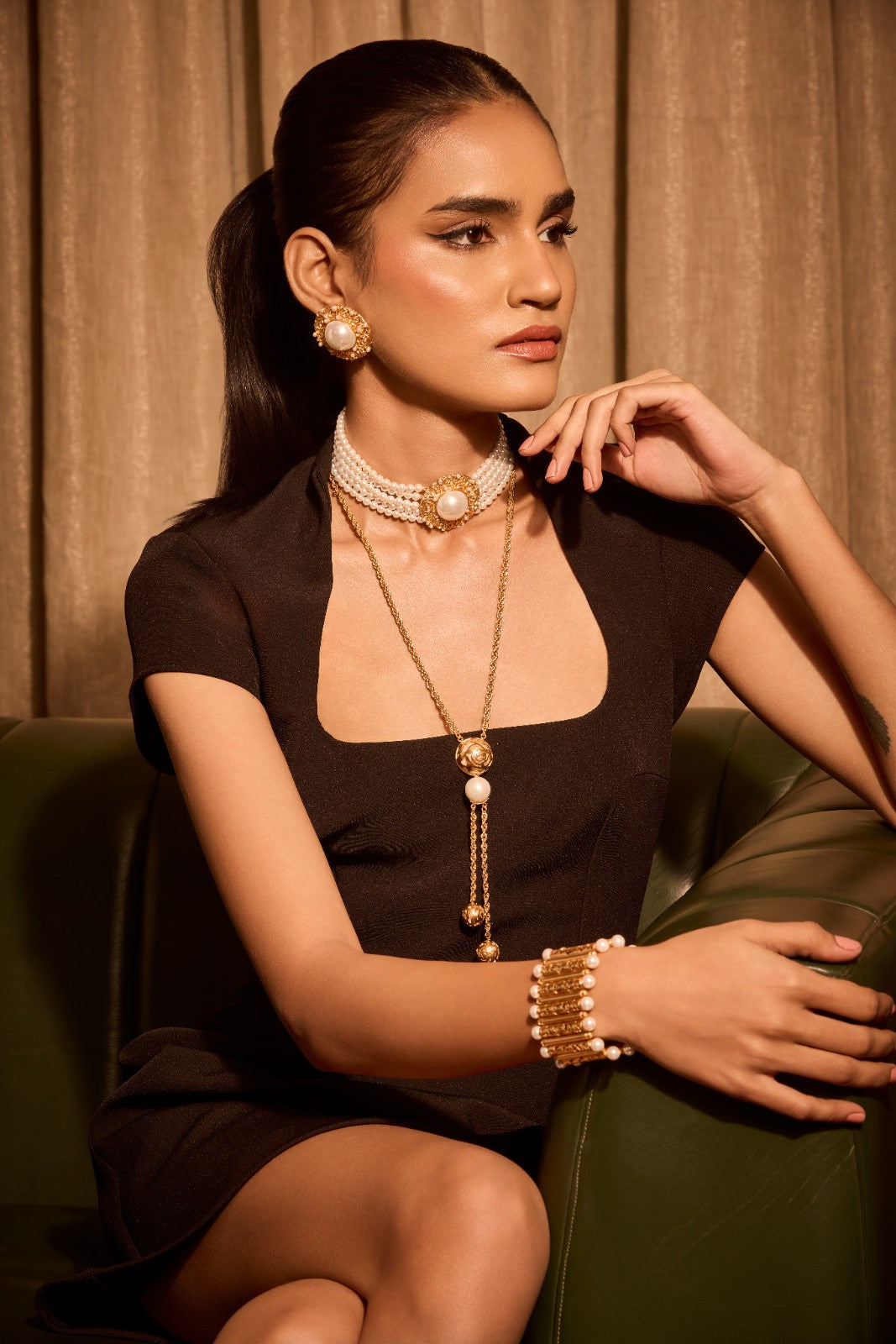 Pearl Rosette Lariat