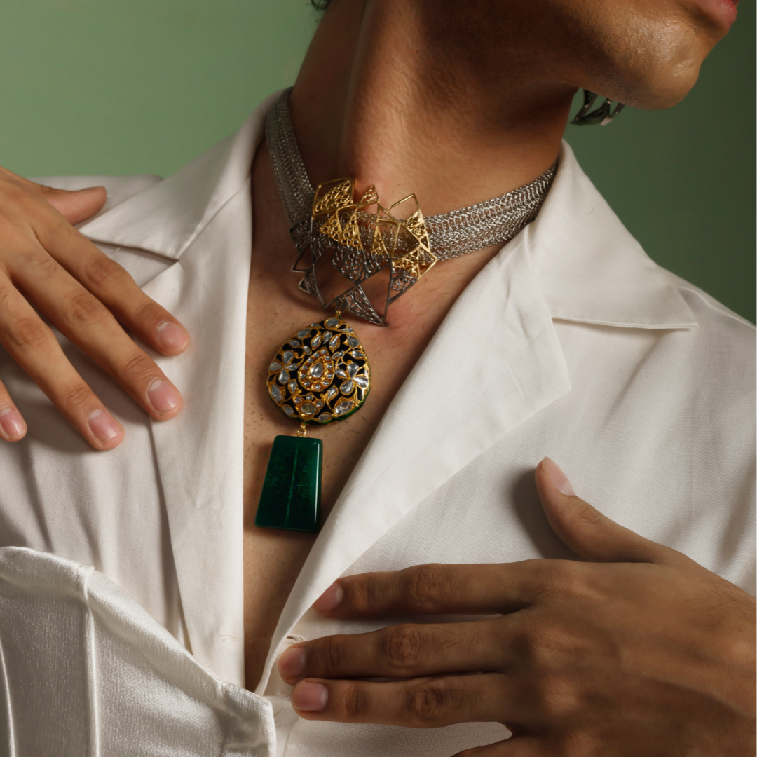 Ravishing royale necklace