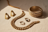 How to Mix and Match Jewellery Without Overdoing It