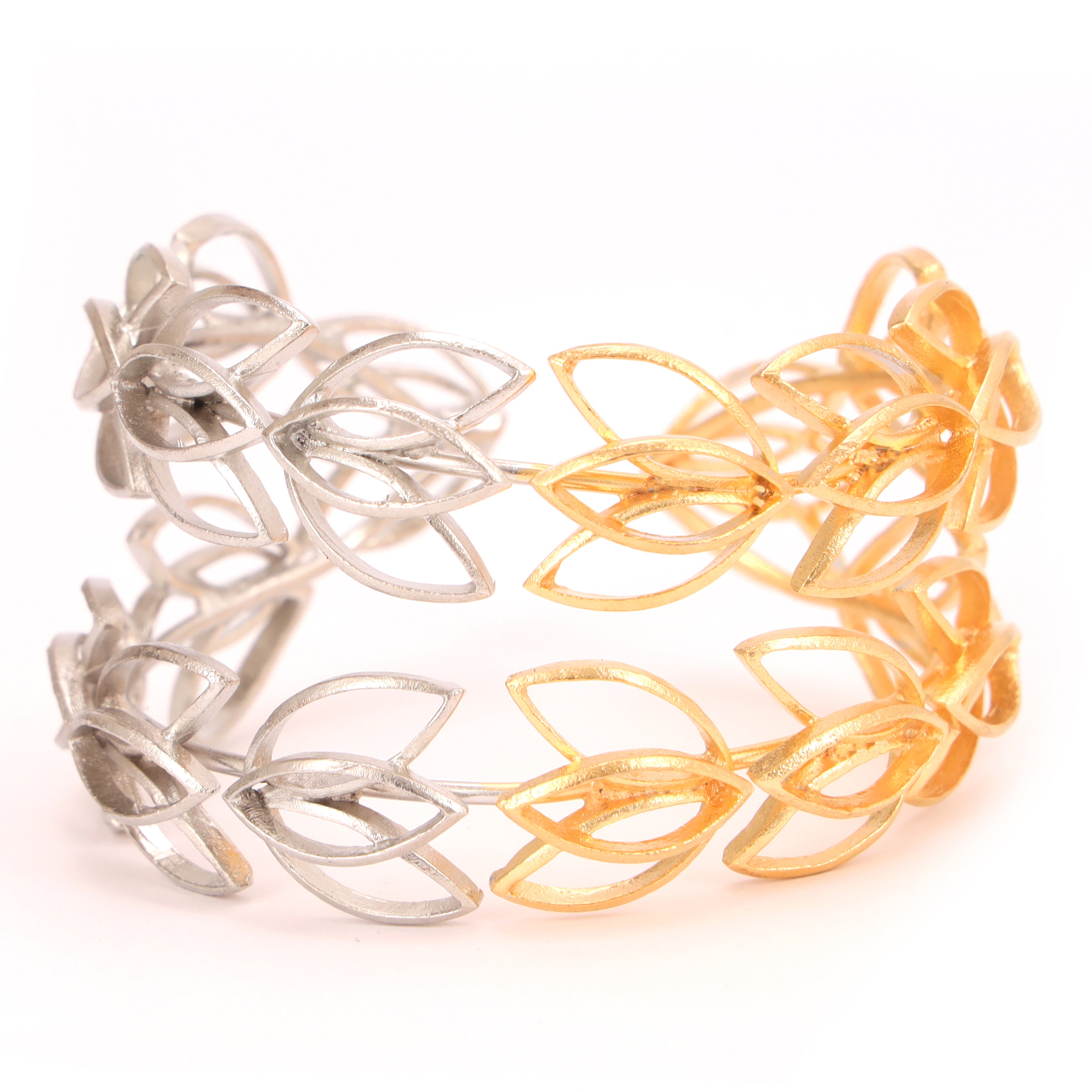 Interwined handcrafted bracelet