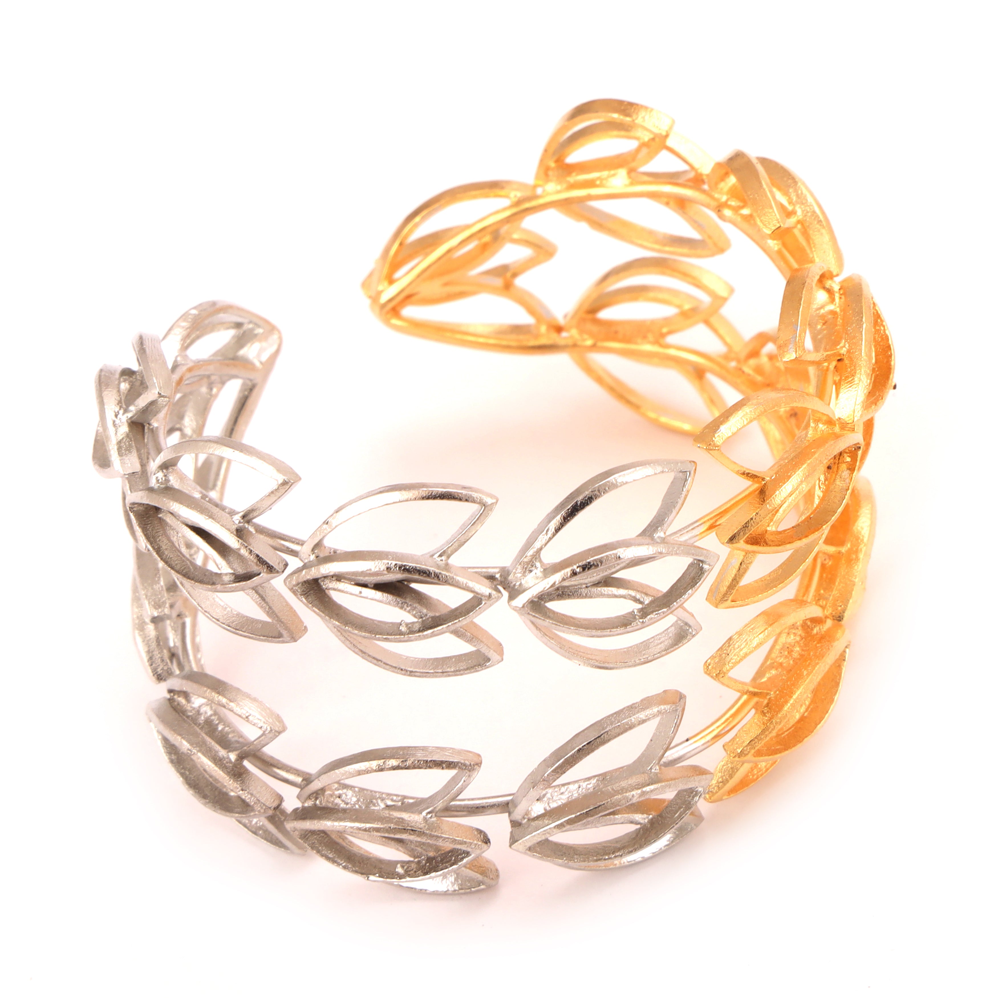 Interwined handcrafted bracelet