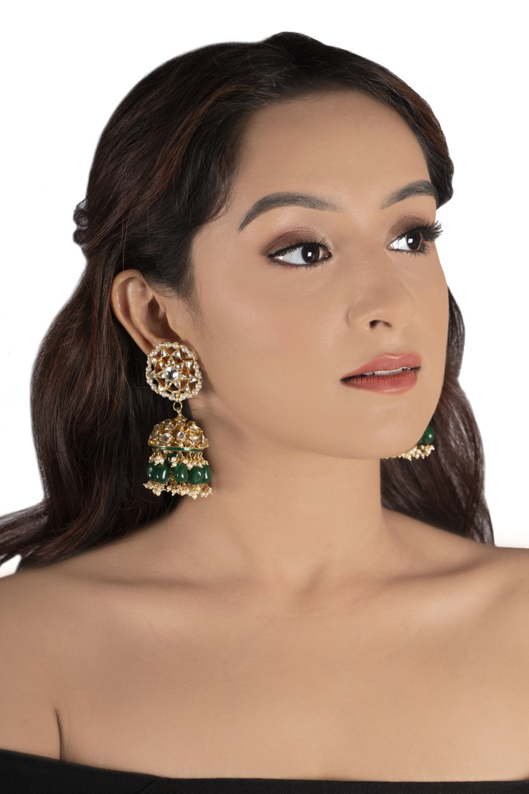 Small One Layer Choker Hanging With Green Beads With Star Shaped Jhumki