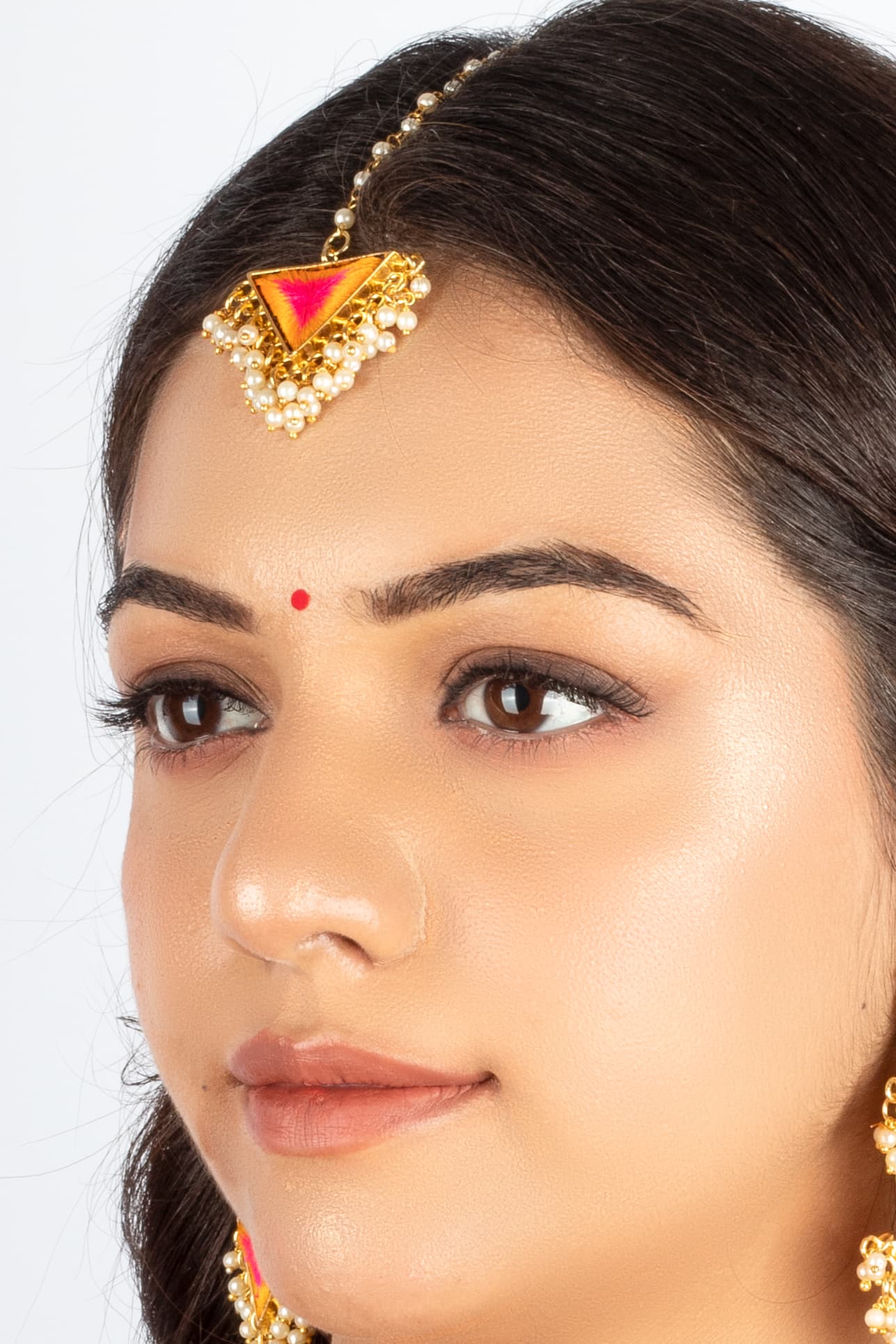 Golden Petal Maang Tikka