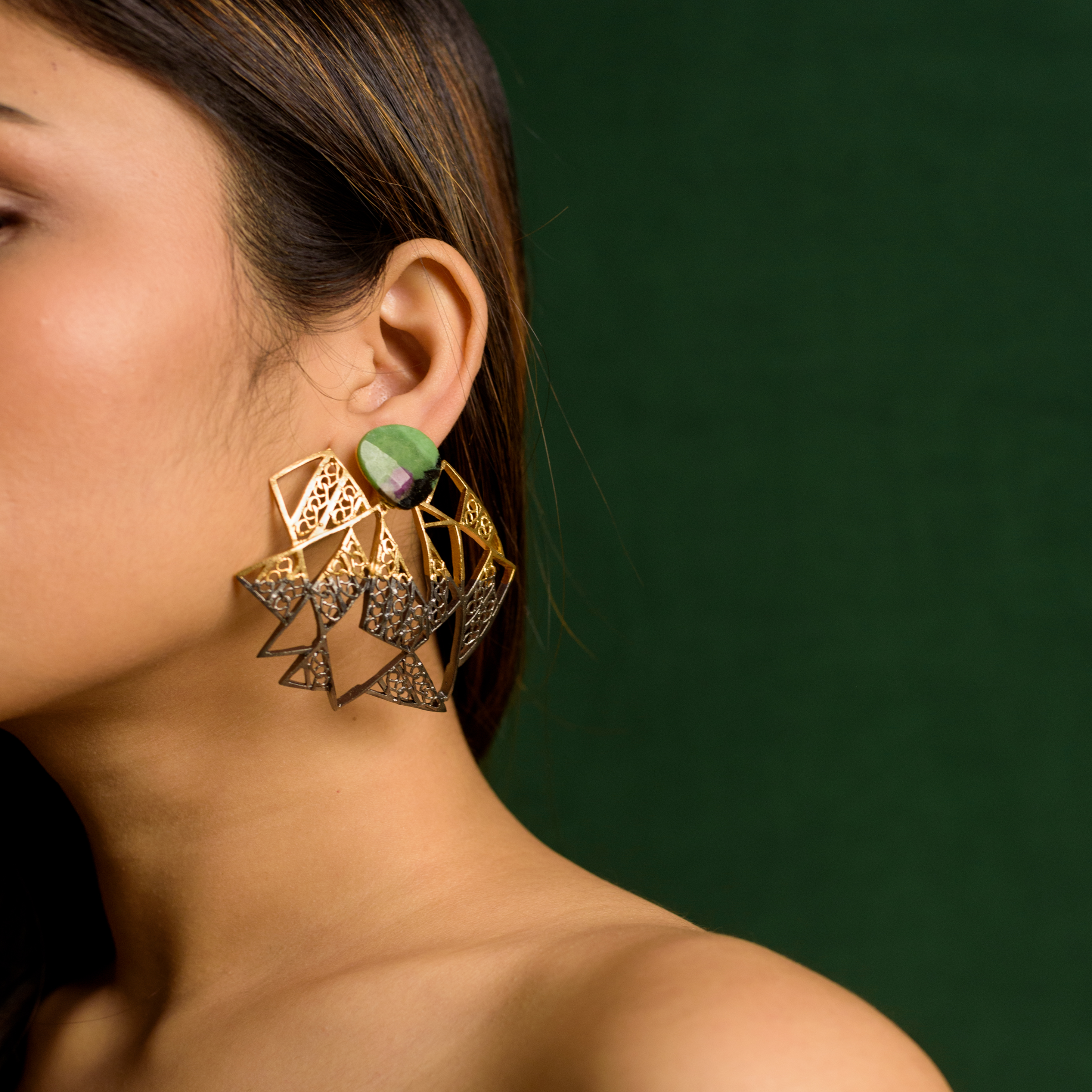 Titilating triangles earrings