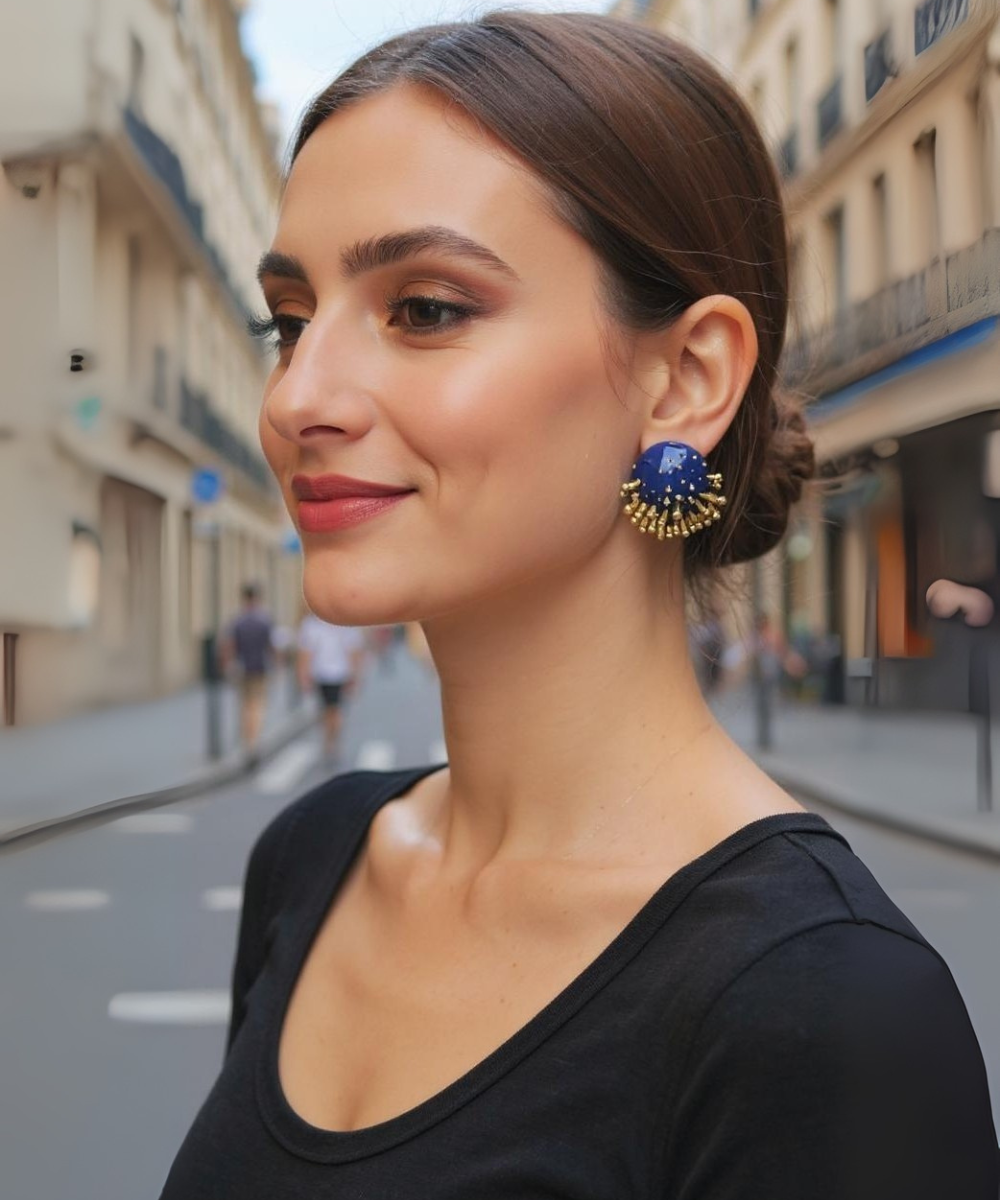 Vine Round Studs (Blue)