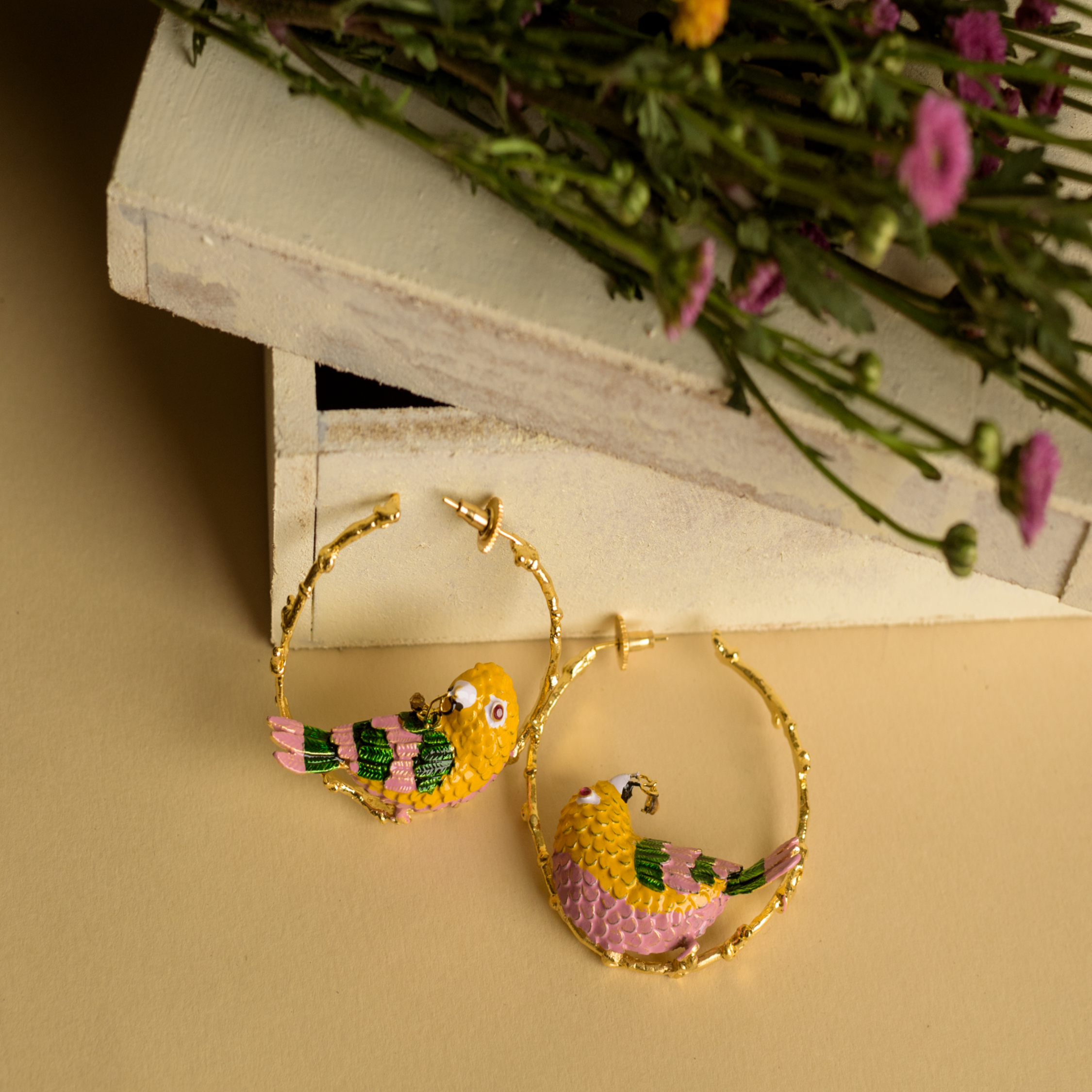 The quiescent bird earrings