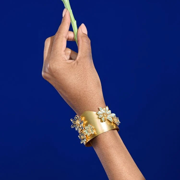 Daisy Cuff