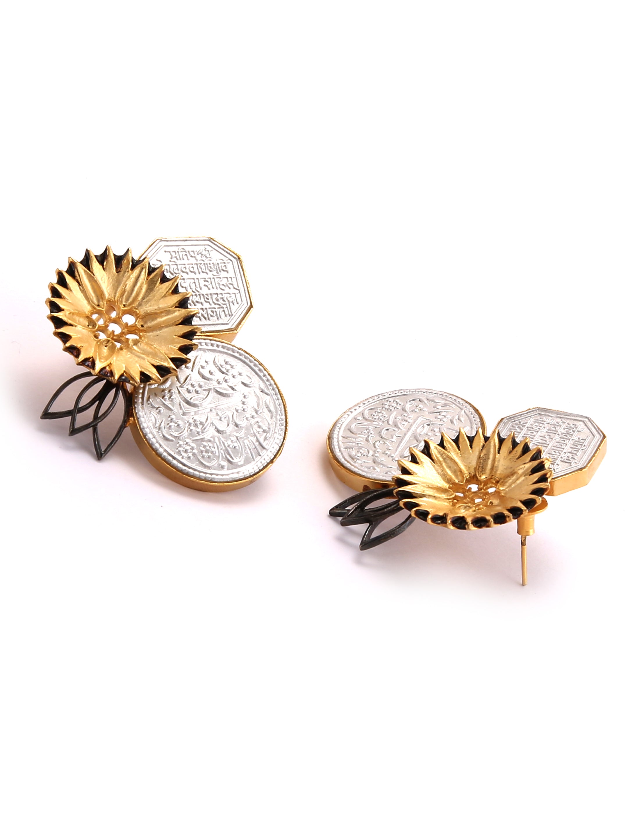 Dense cirque earrings