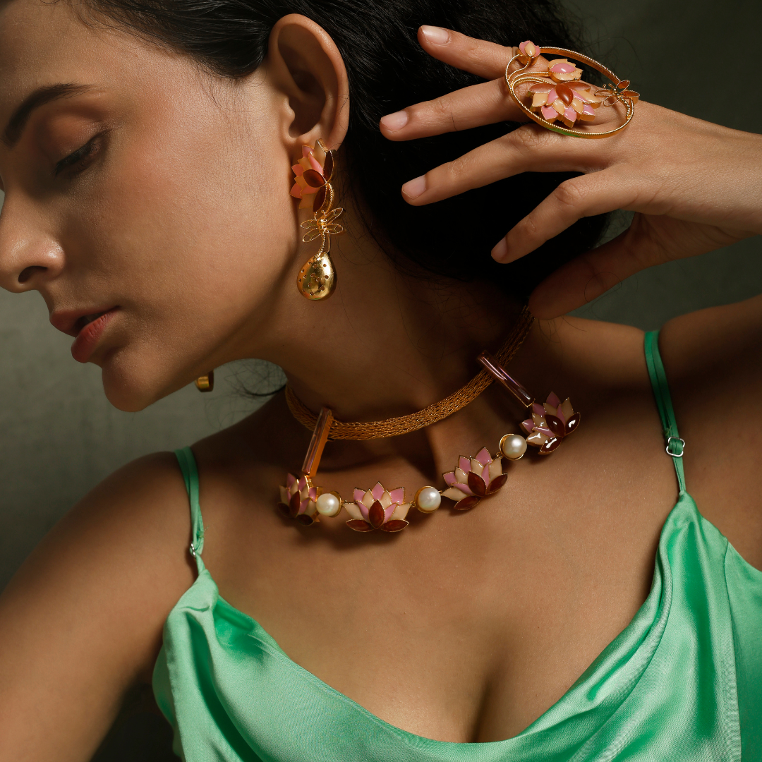 Statera blume earrings