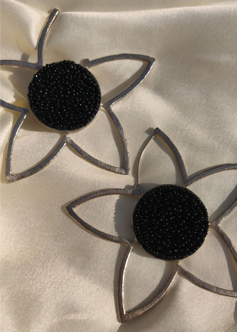 Full mogra frame hoops