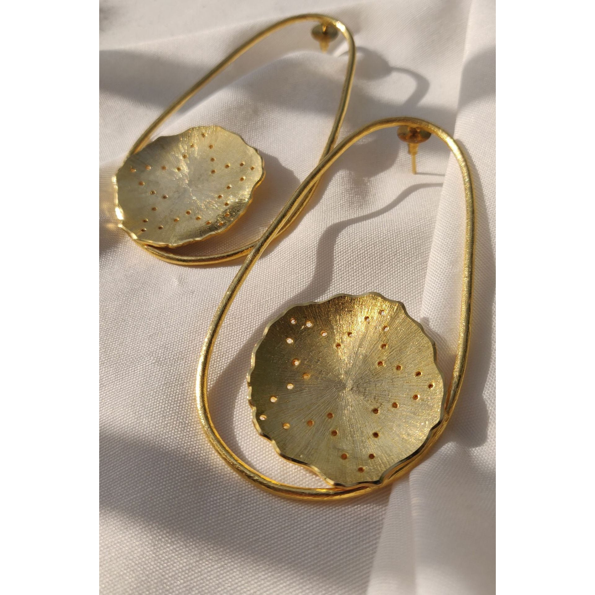 Solid mogra ovals