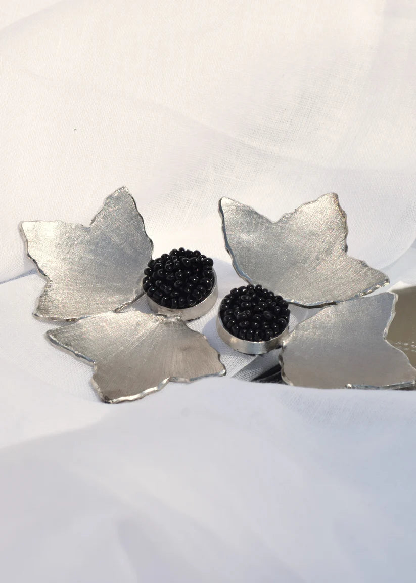 Petal studs
