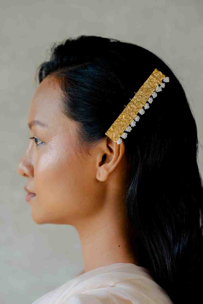 Roop hair pin