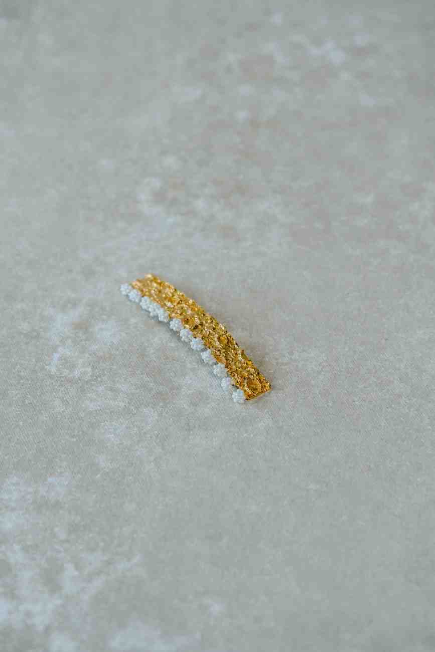 Roop hair pin