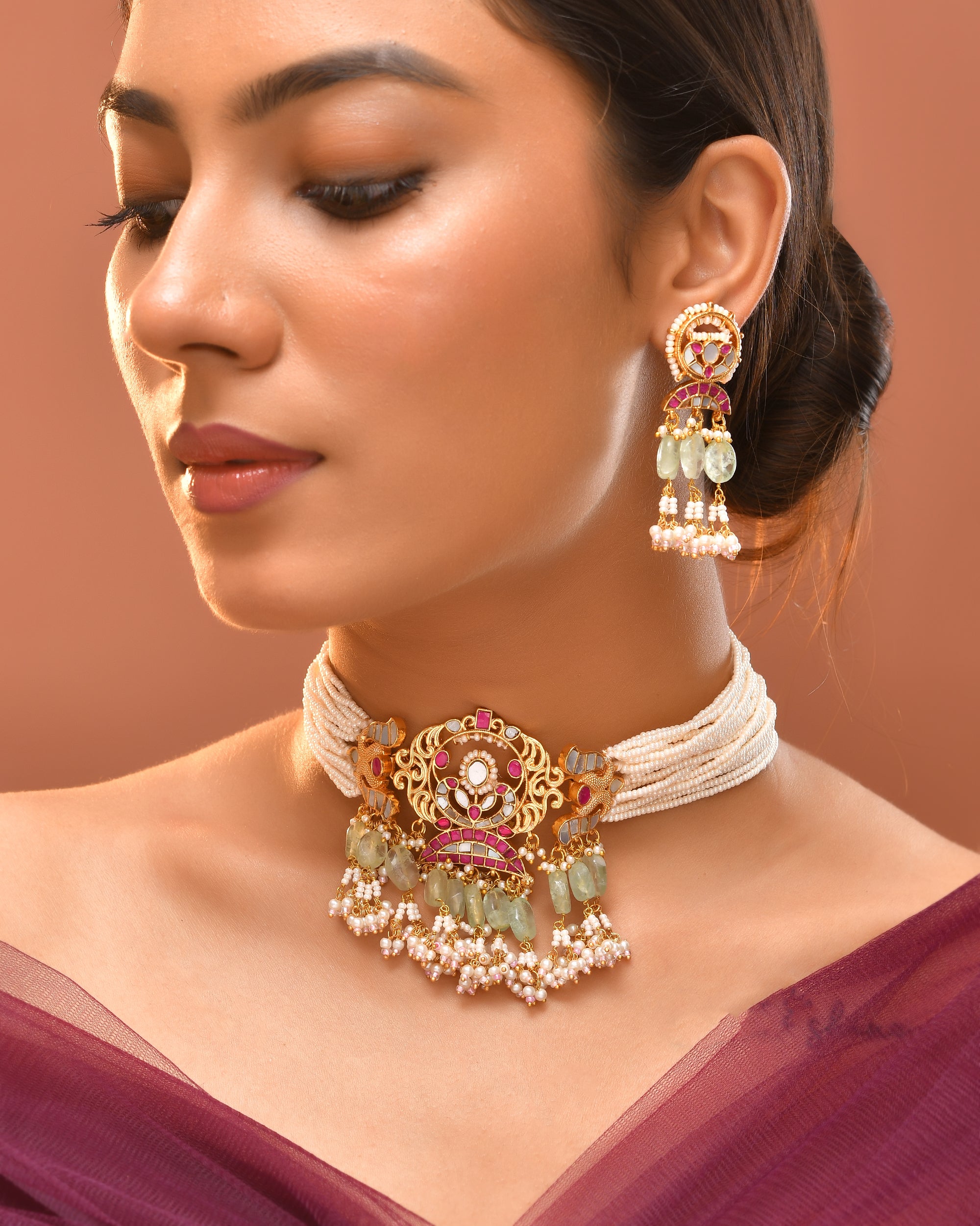 Kundan Divine Aura Necklace Set