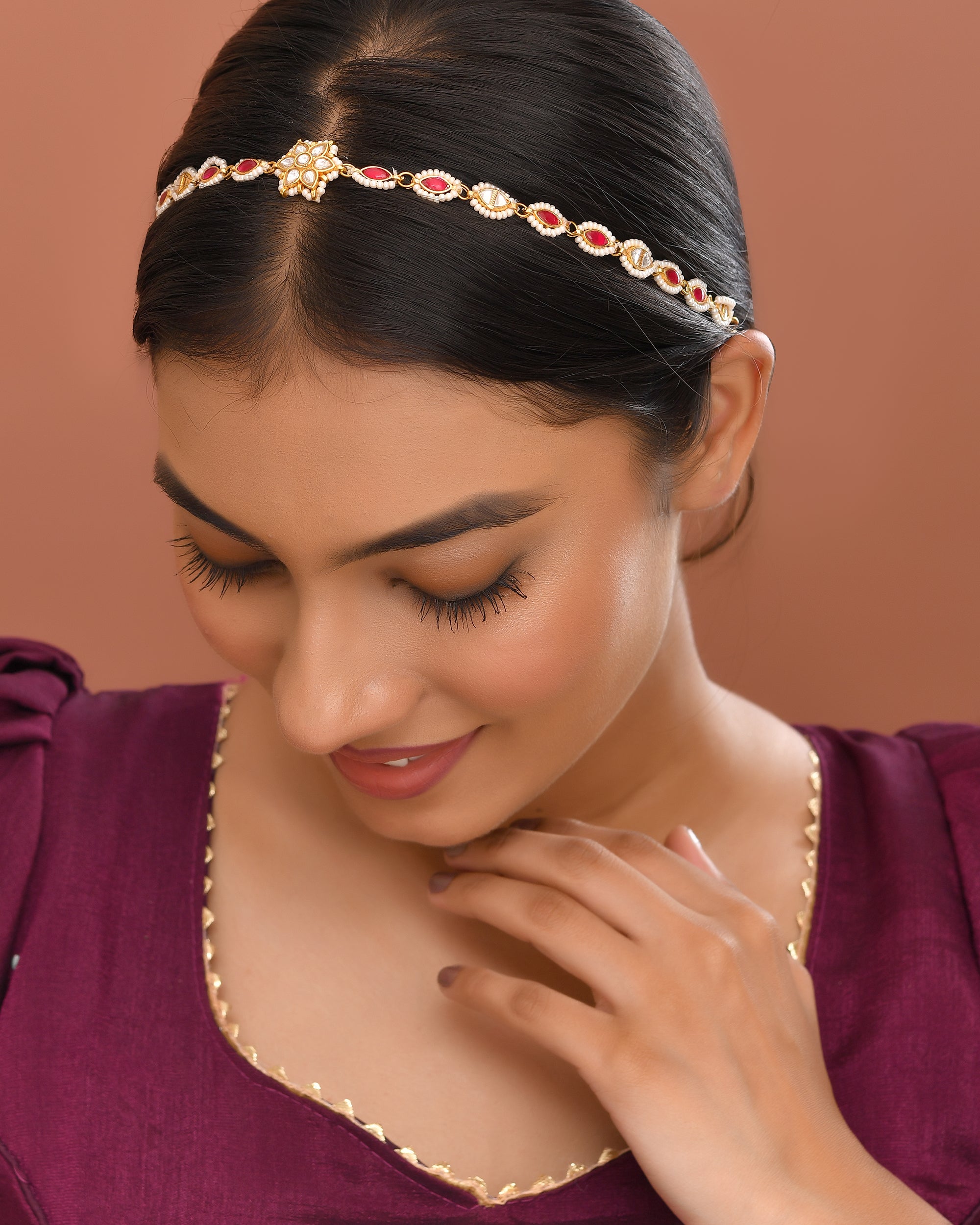 Kundan Majestic Crown Sheeshphool