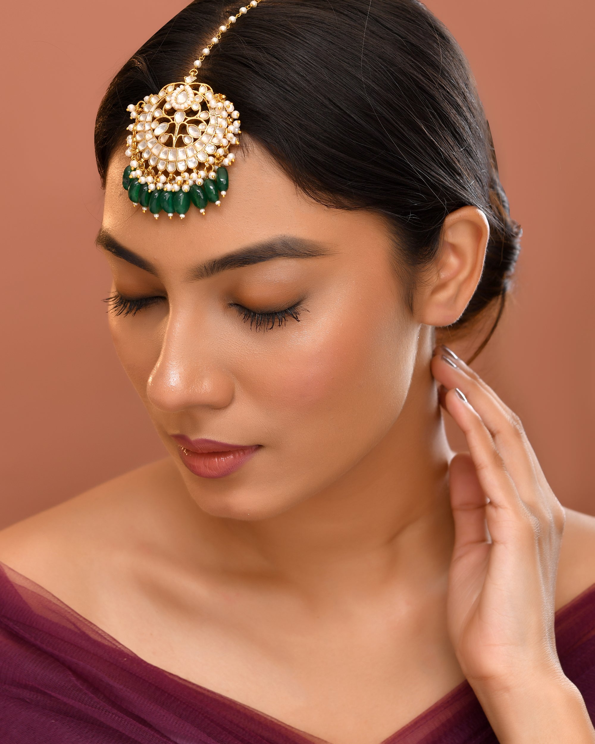 Kundan Surya Kirti Maangtika