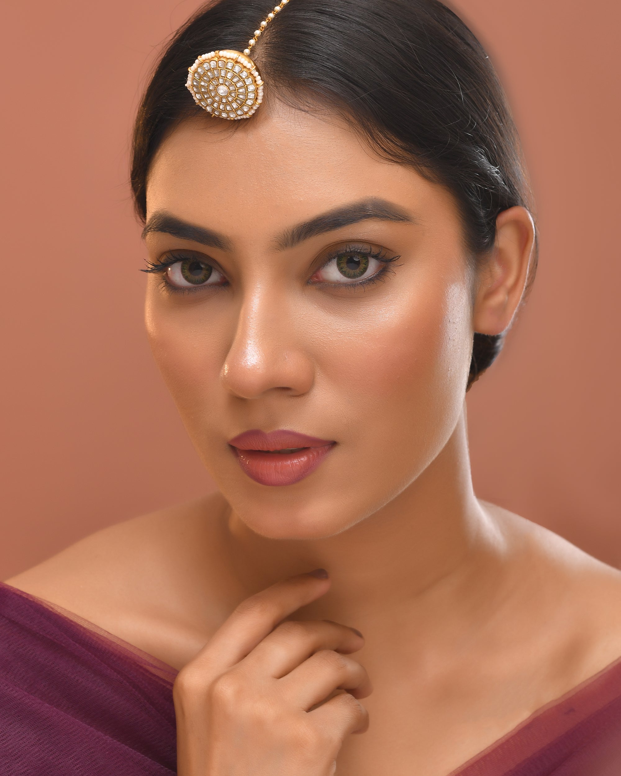 Kundan Divya Jyoti Maangtika