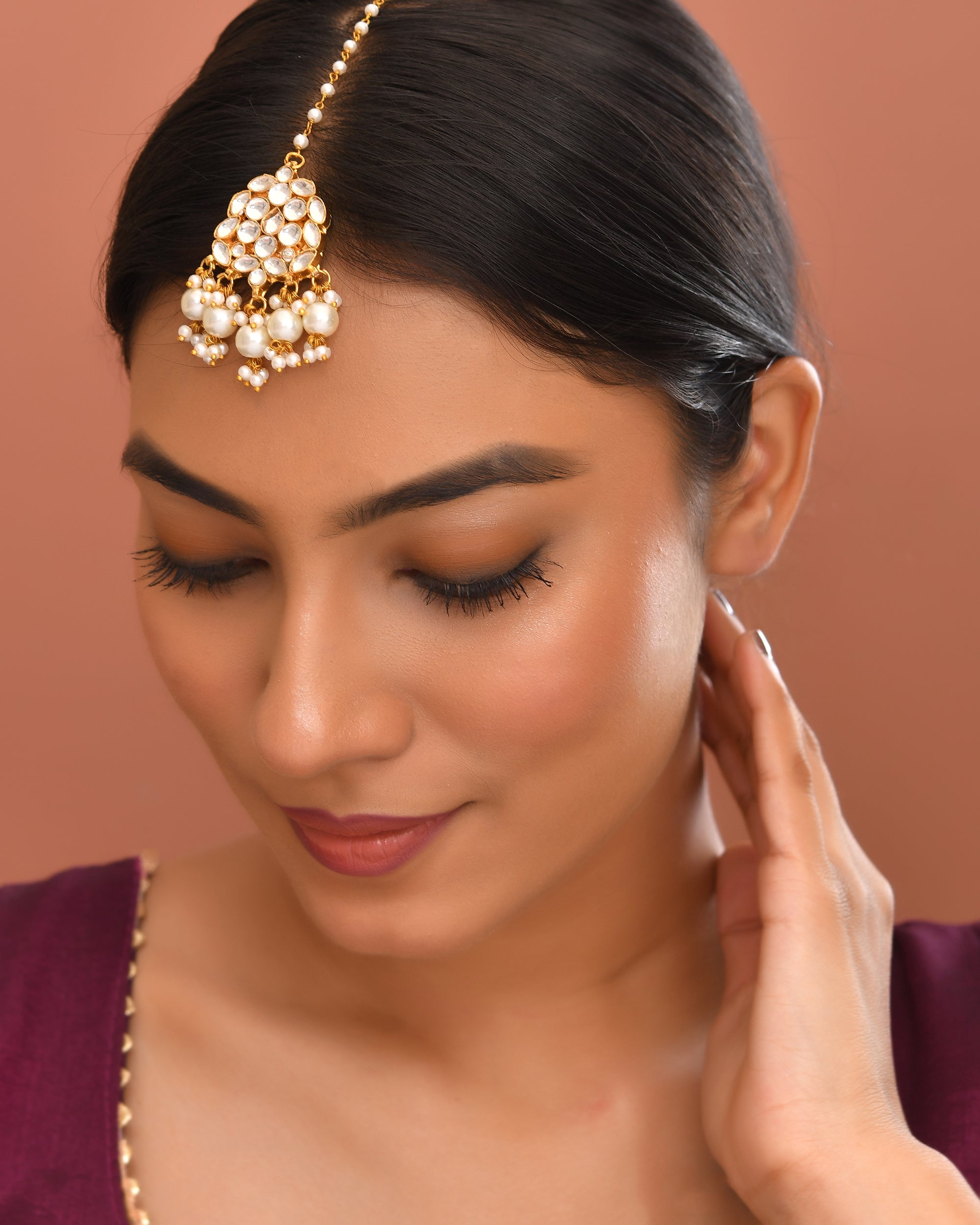 Kundan Amrapali Grace Maangtika