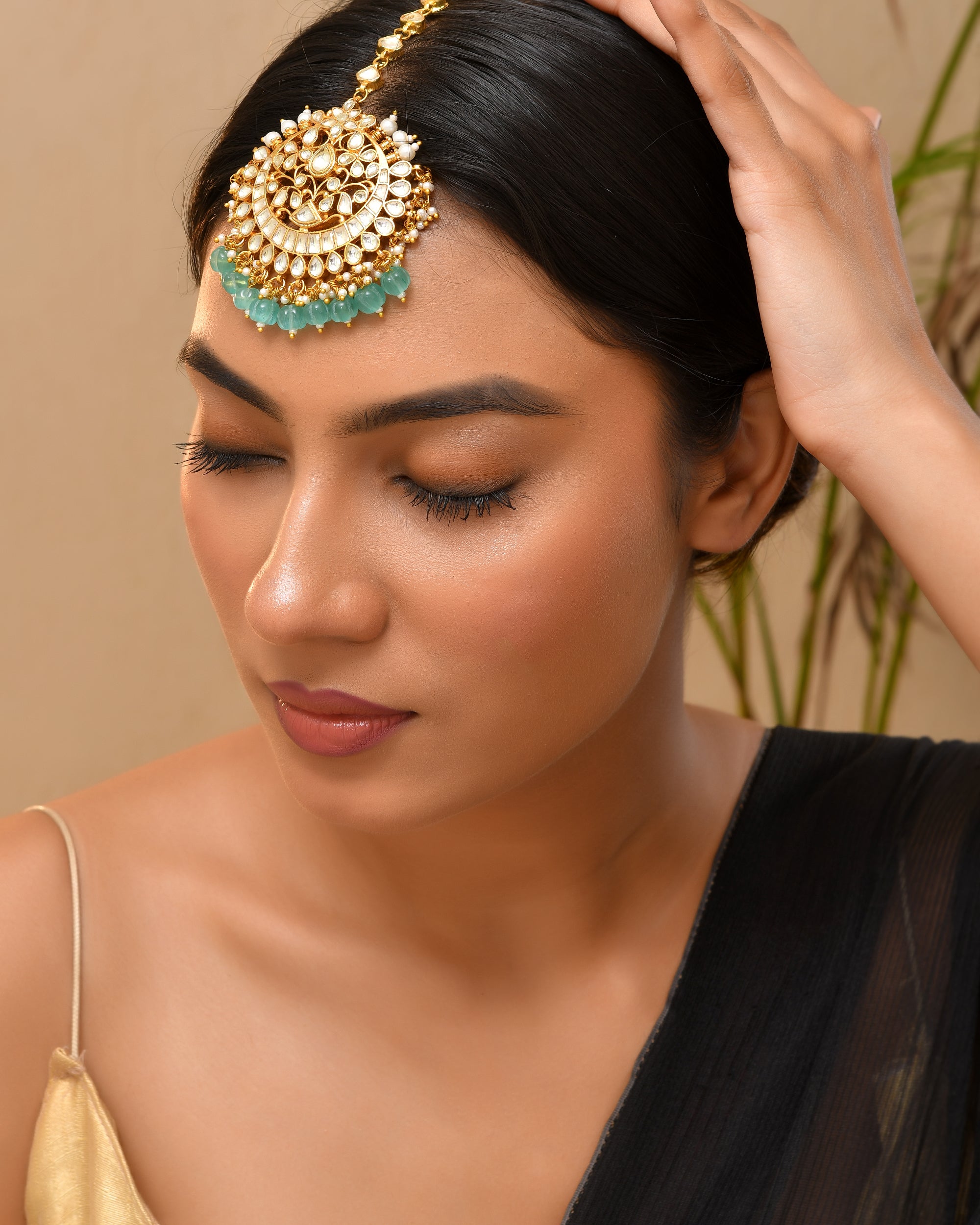Kundan Meera Shringar Maangtika