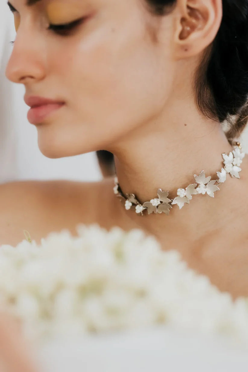 Mogra choker