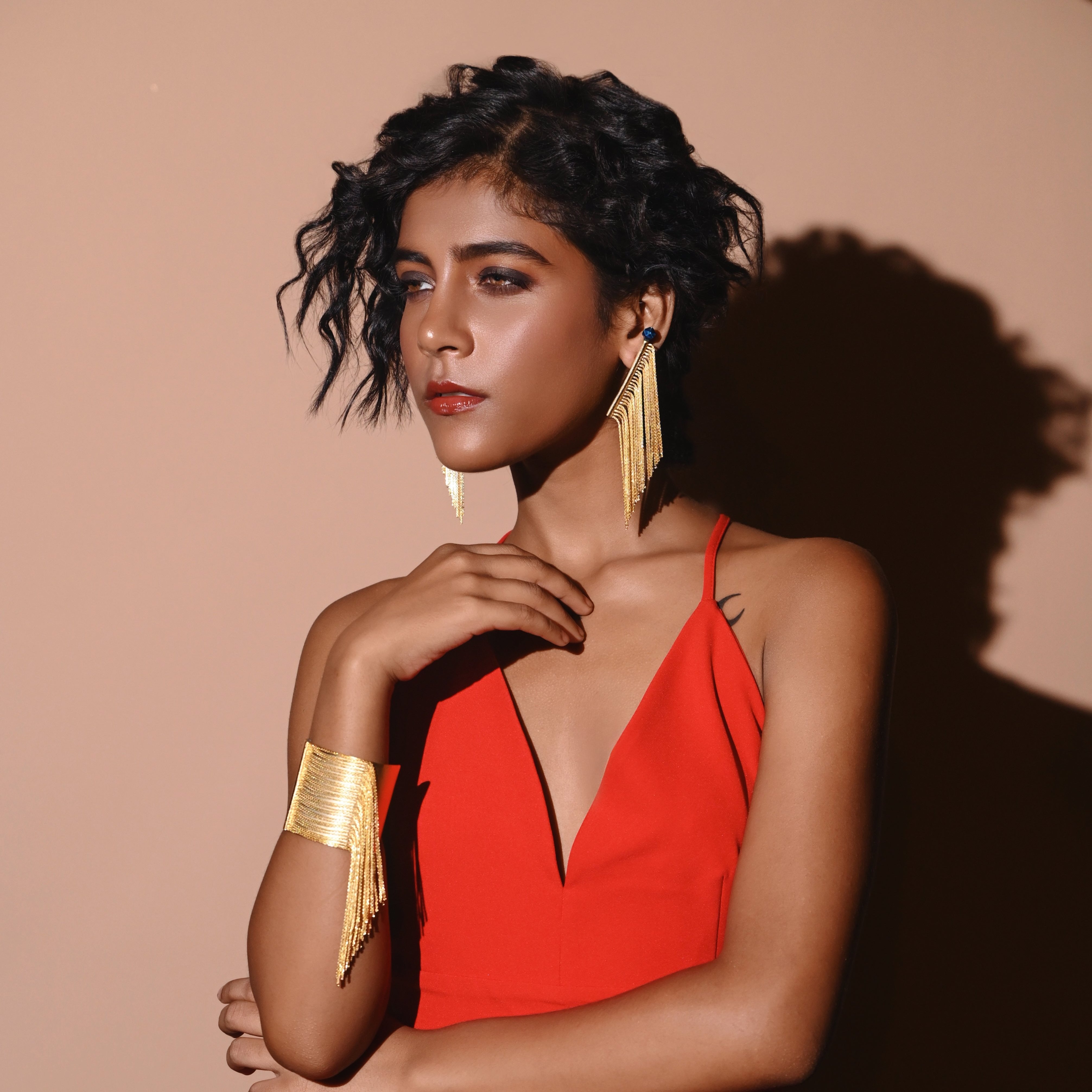 Dangler gold cuff