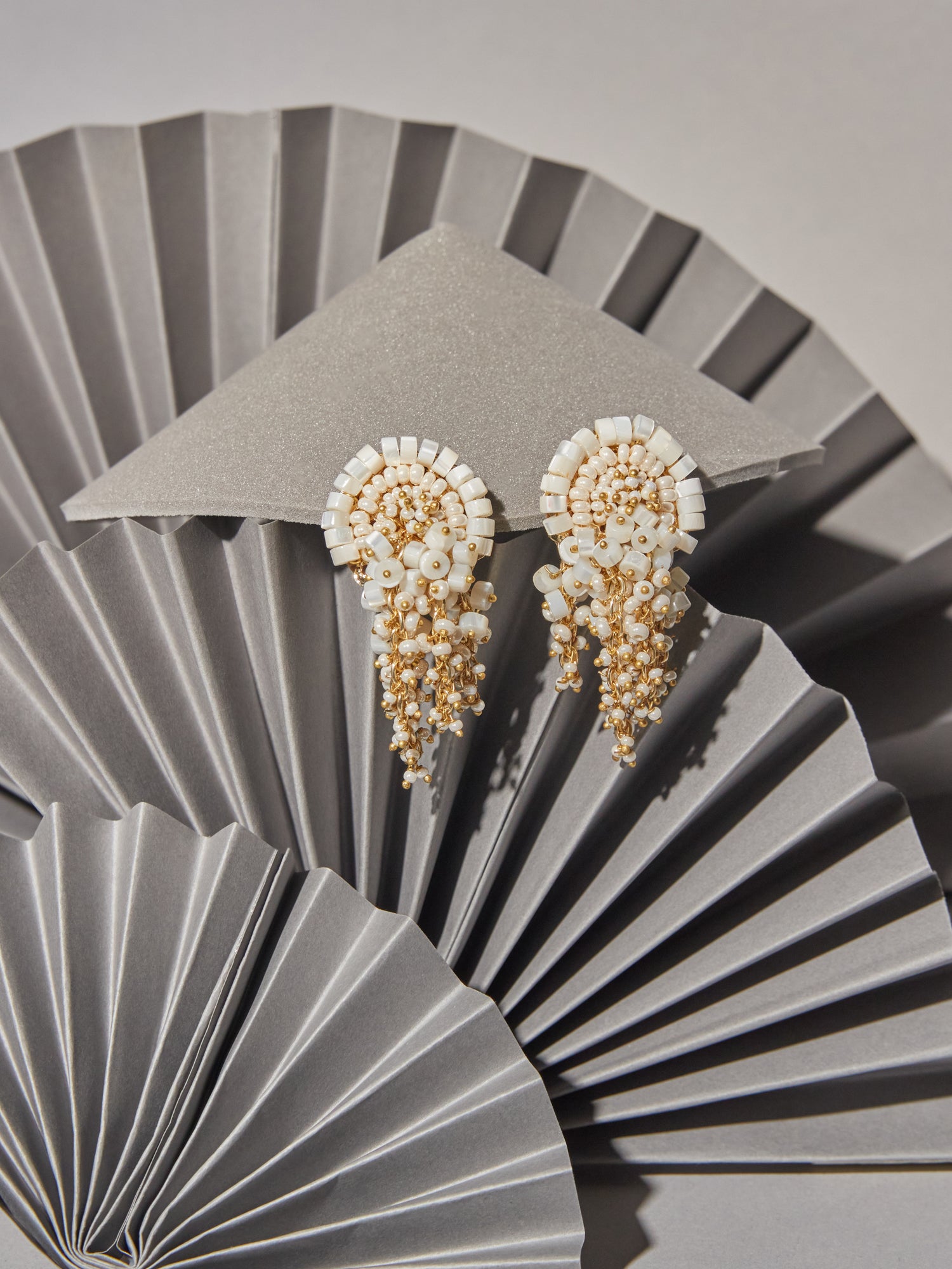Lorvana white studs