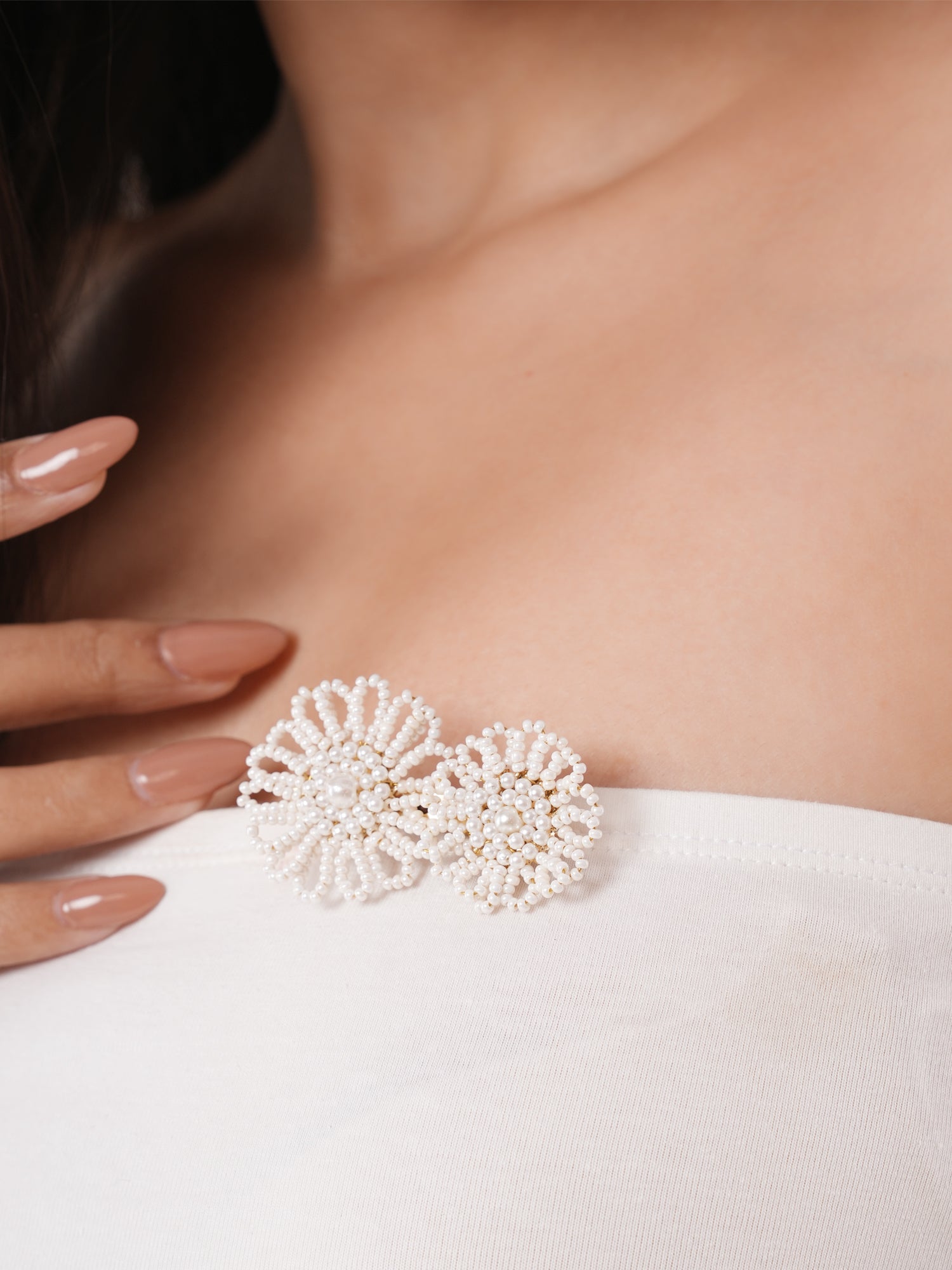 Sunflower brooch
