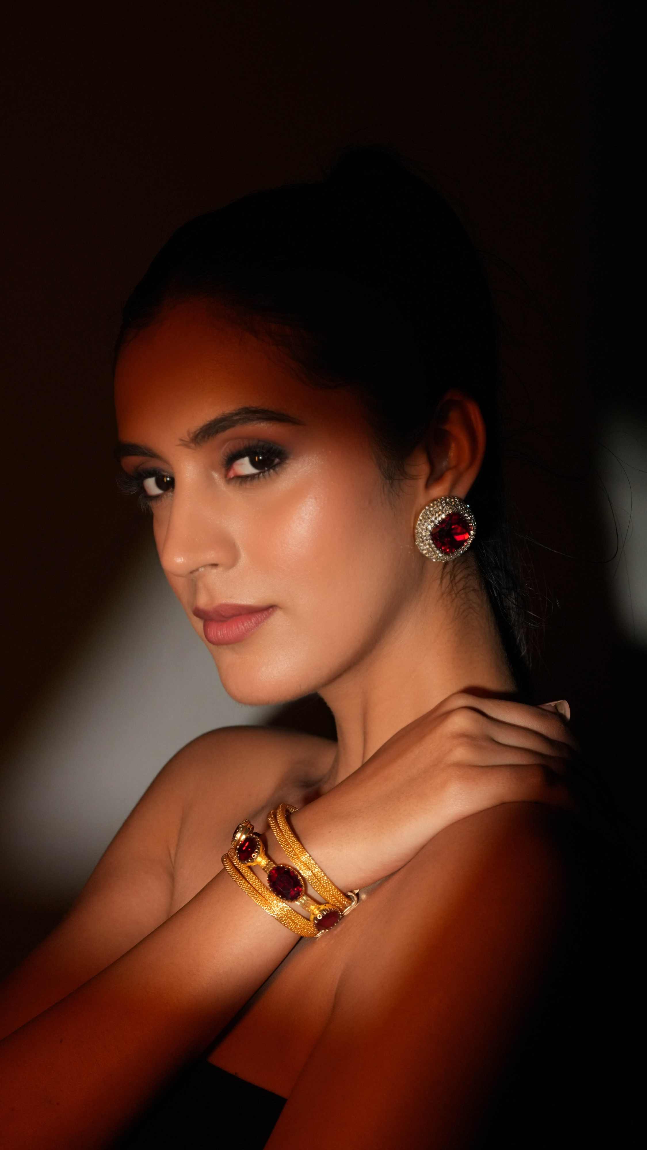 Crimson Stone Bracelet