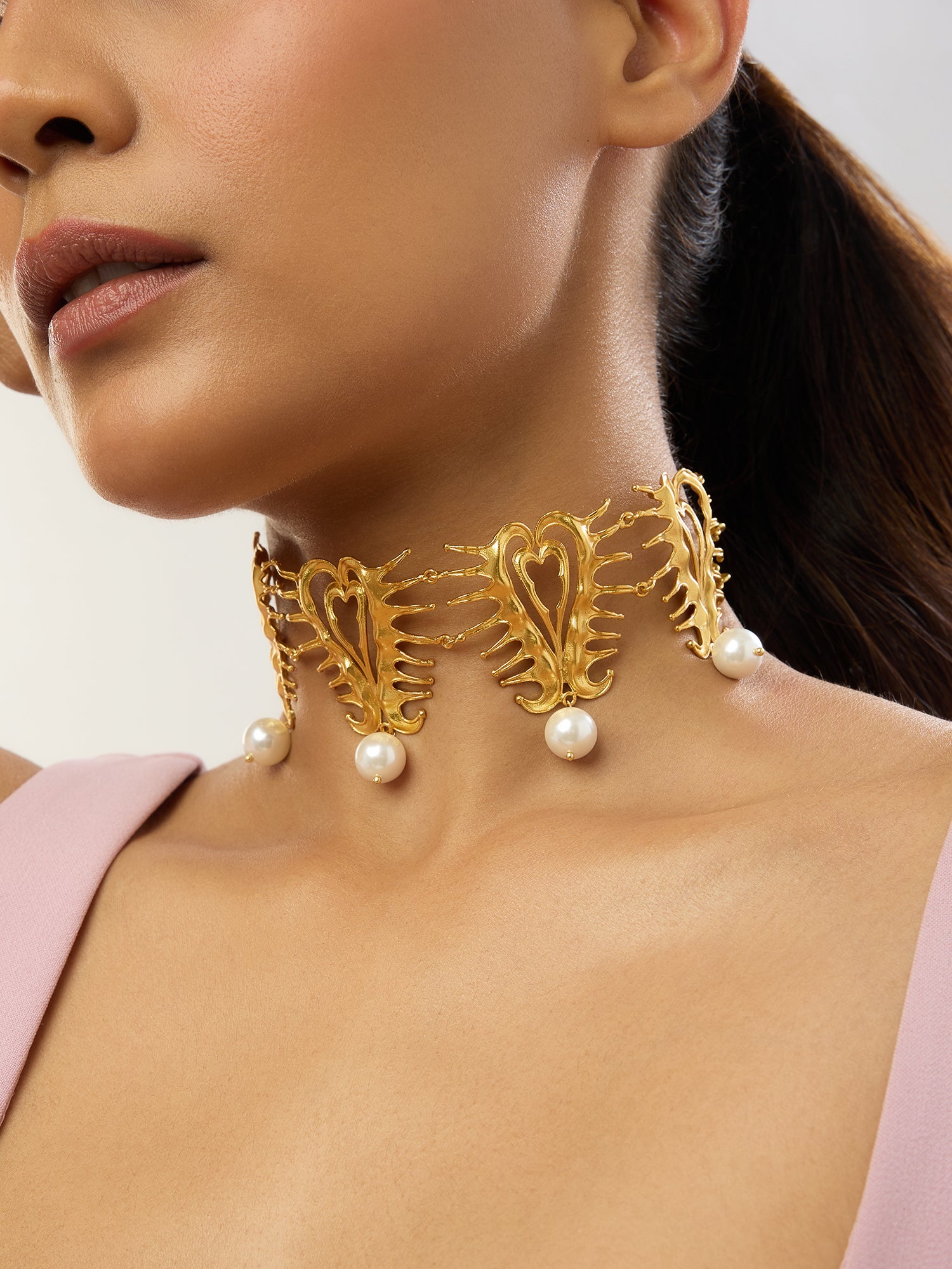 Amour Heart Choker